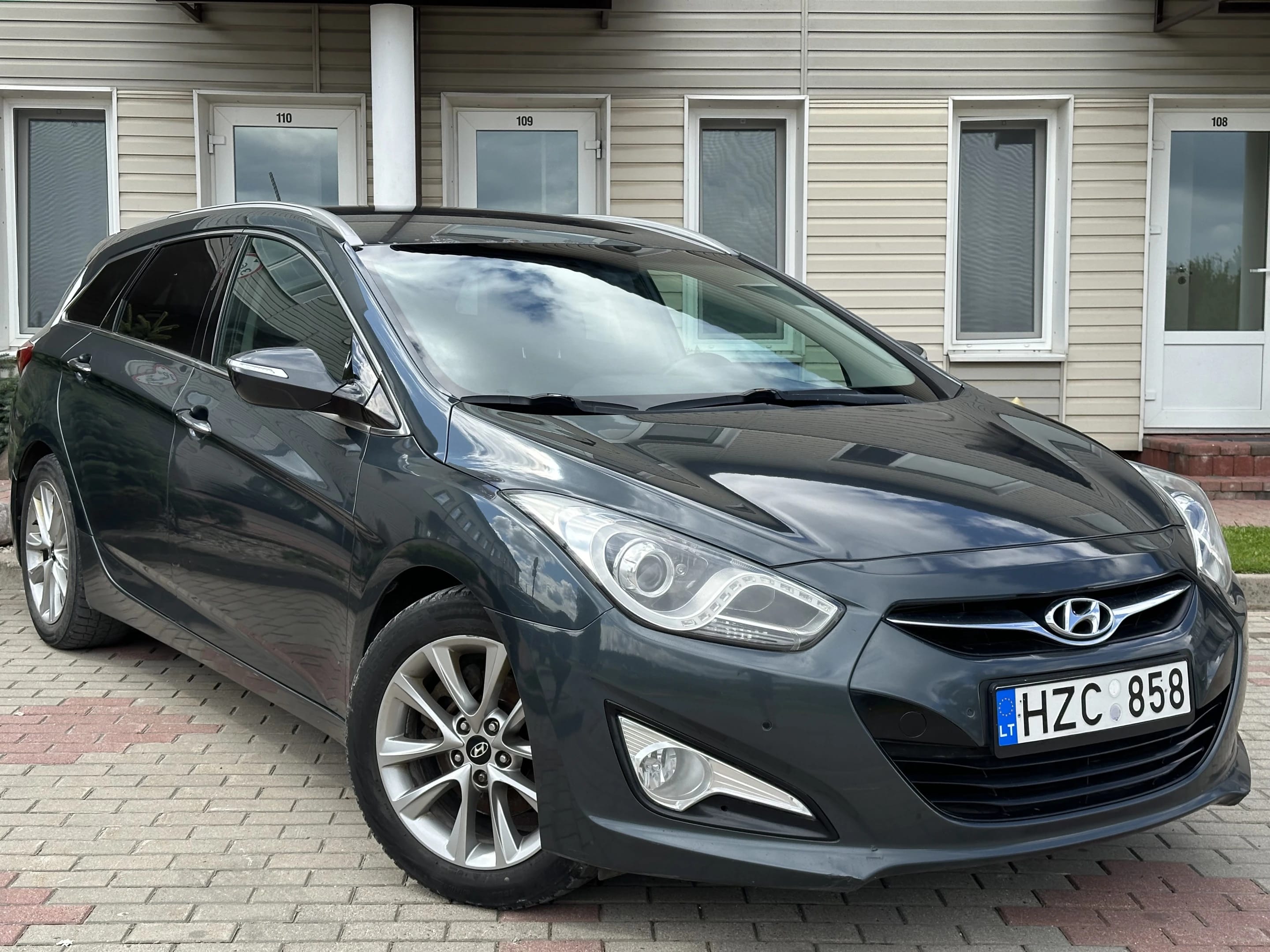 Hyundai I40