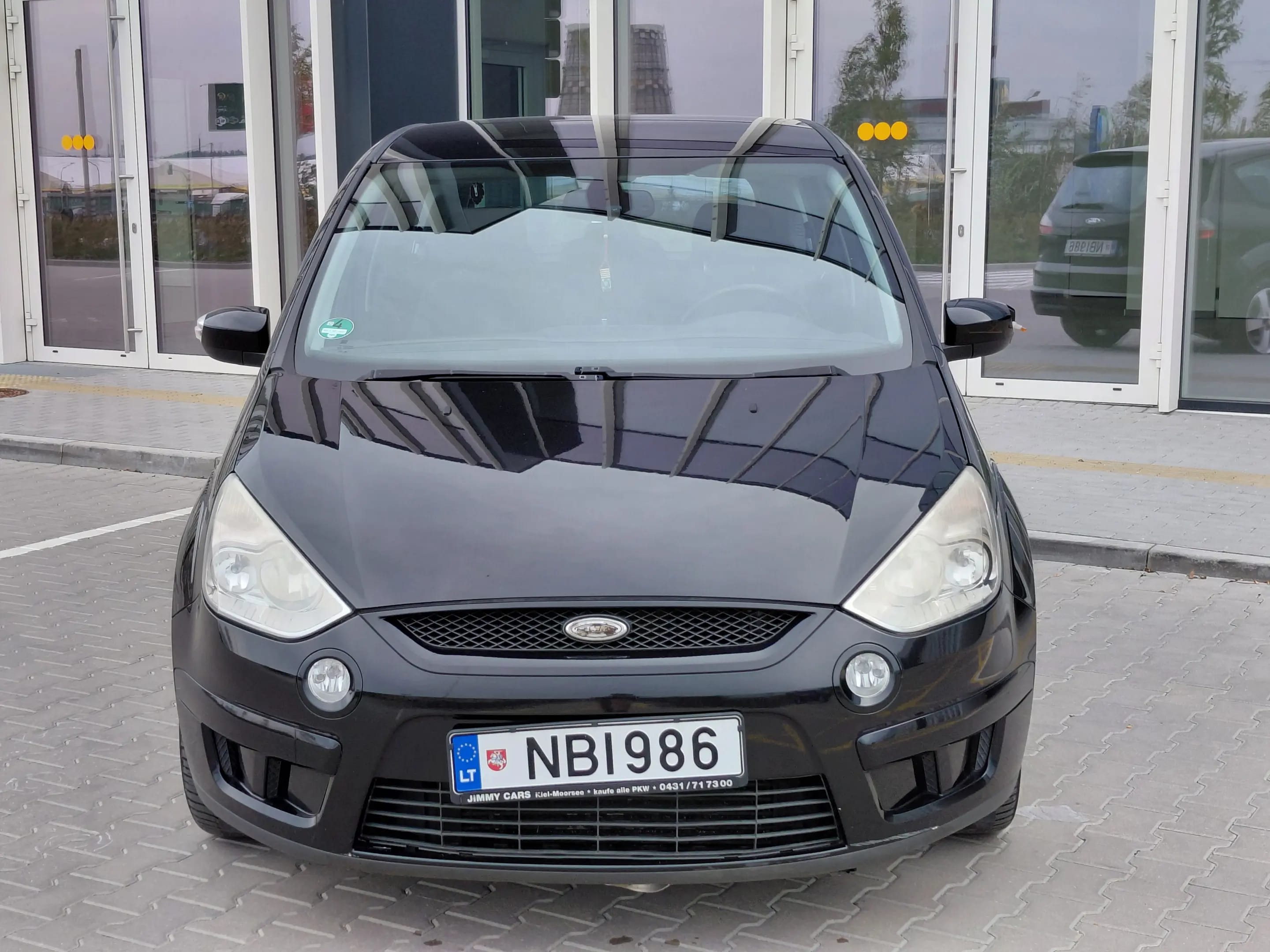 Ford S-Max