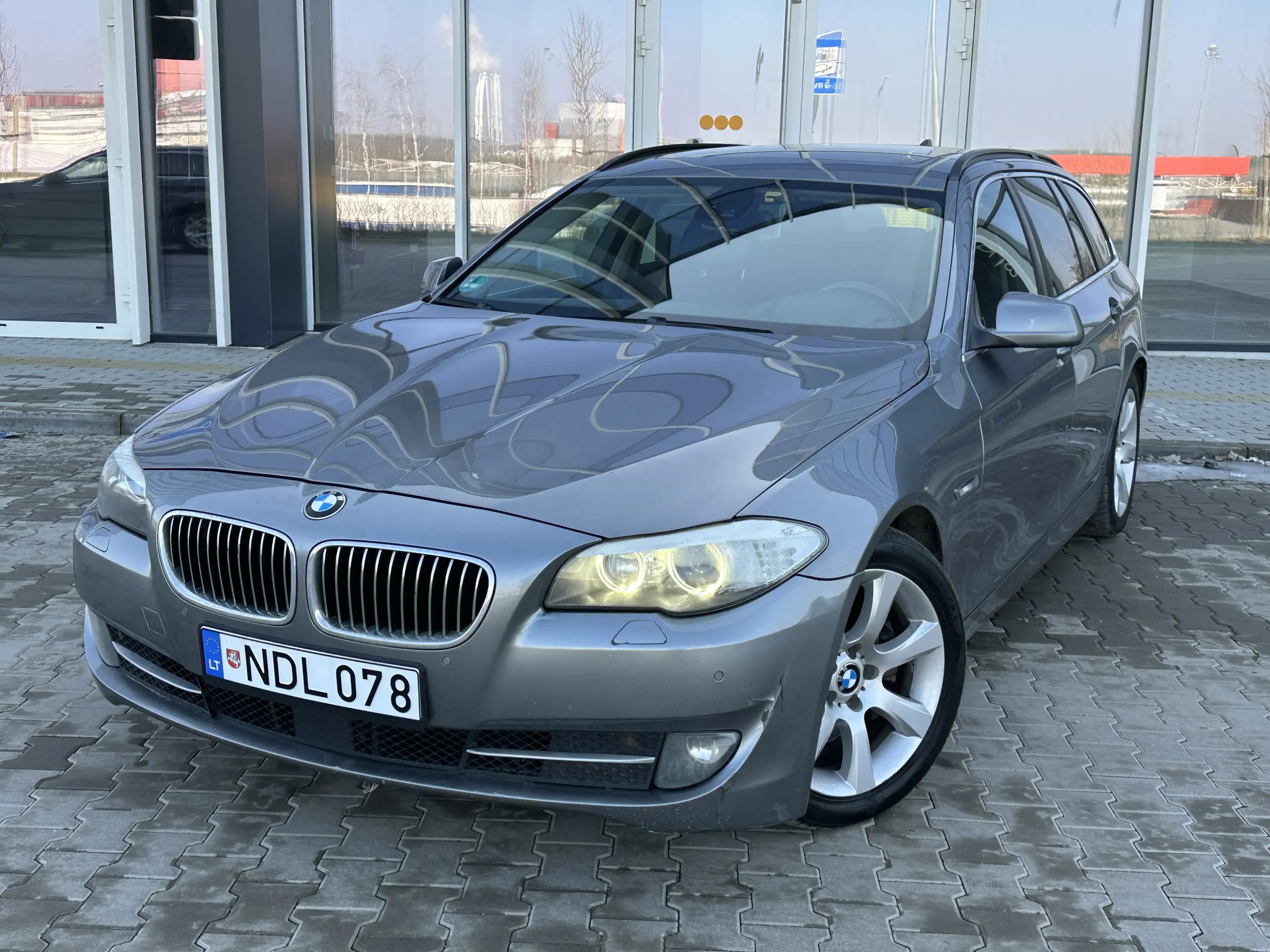 BMW 530