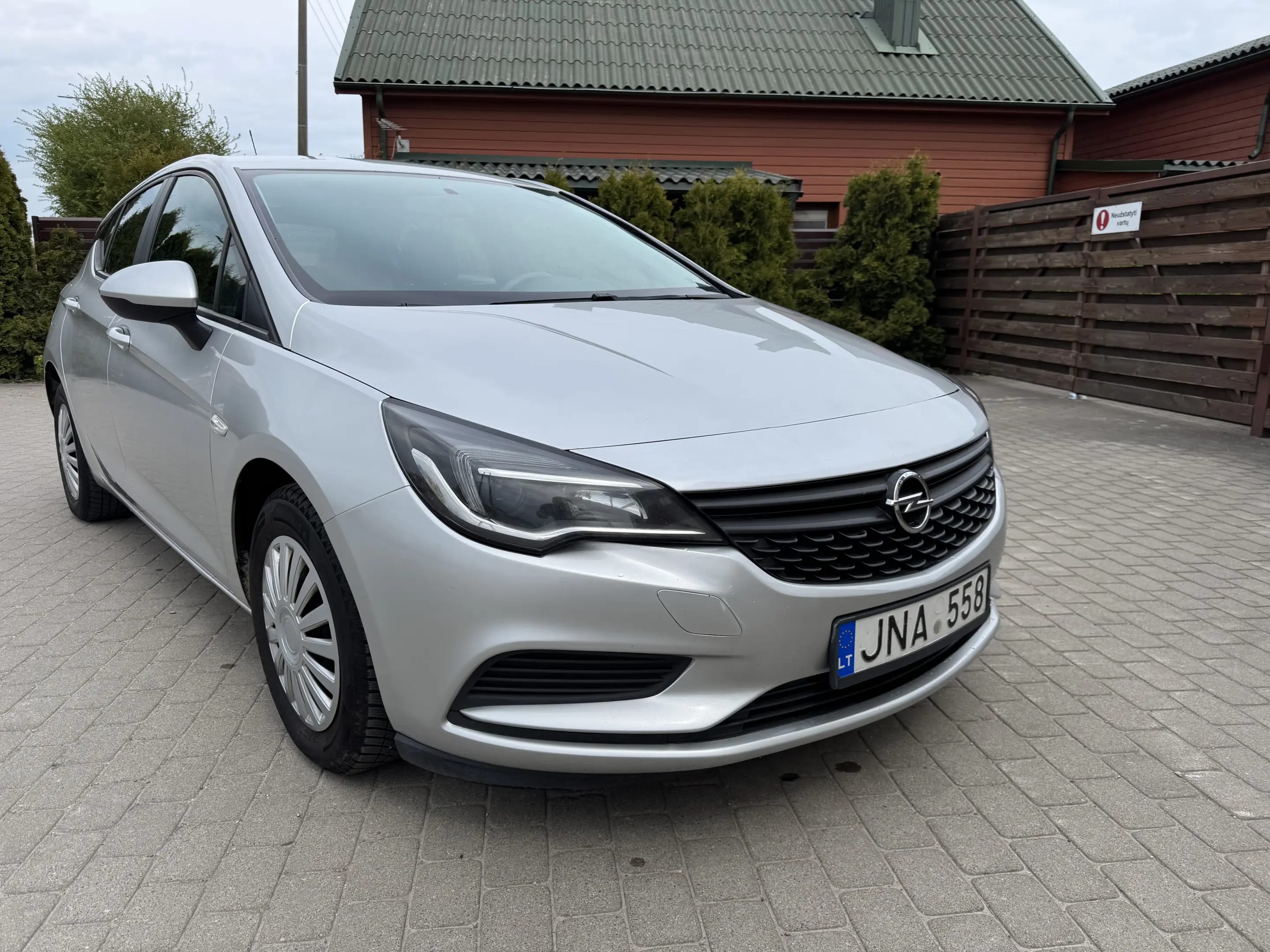 Opel Astra