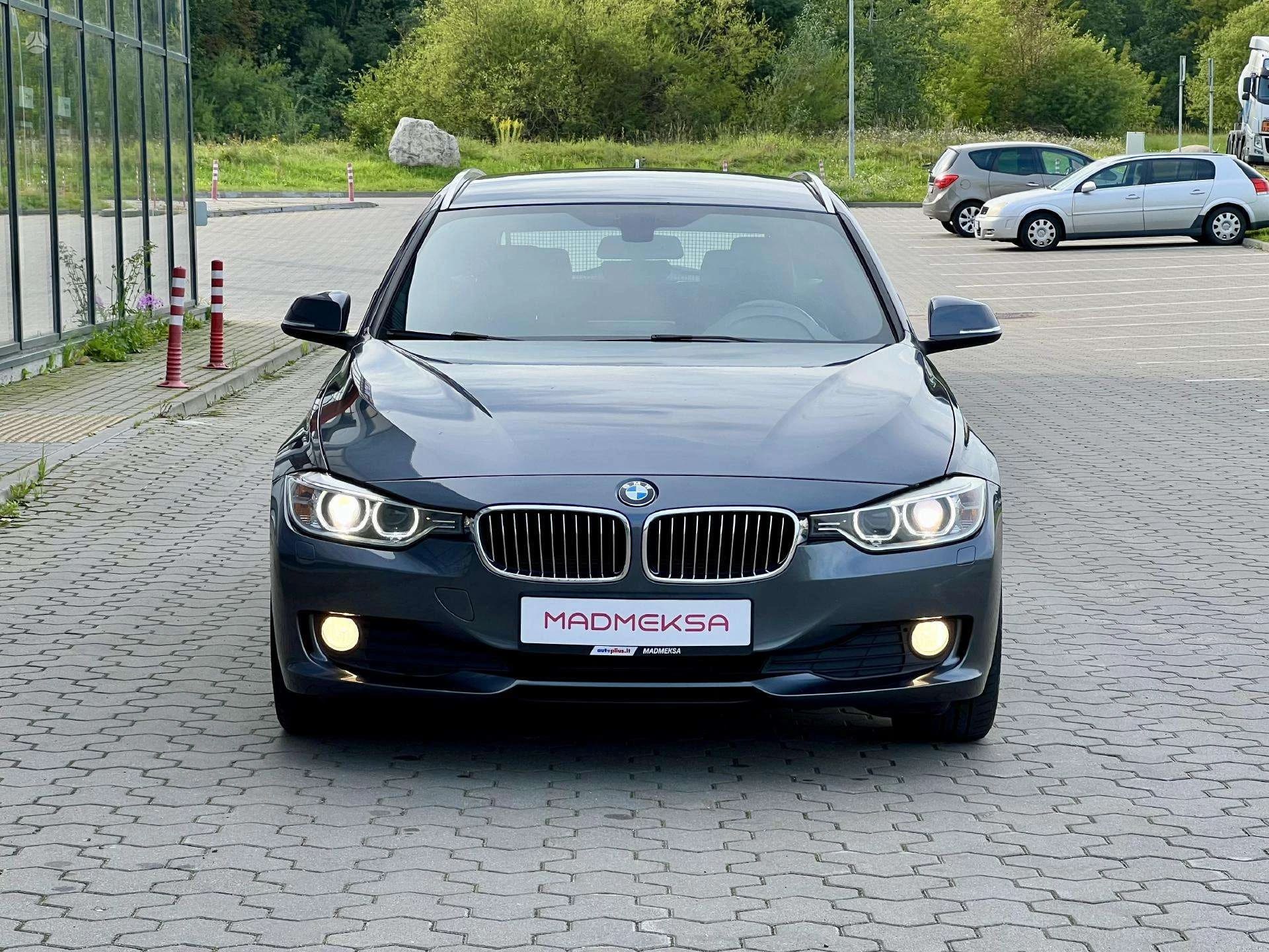 BMW 320