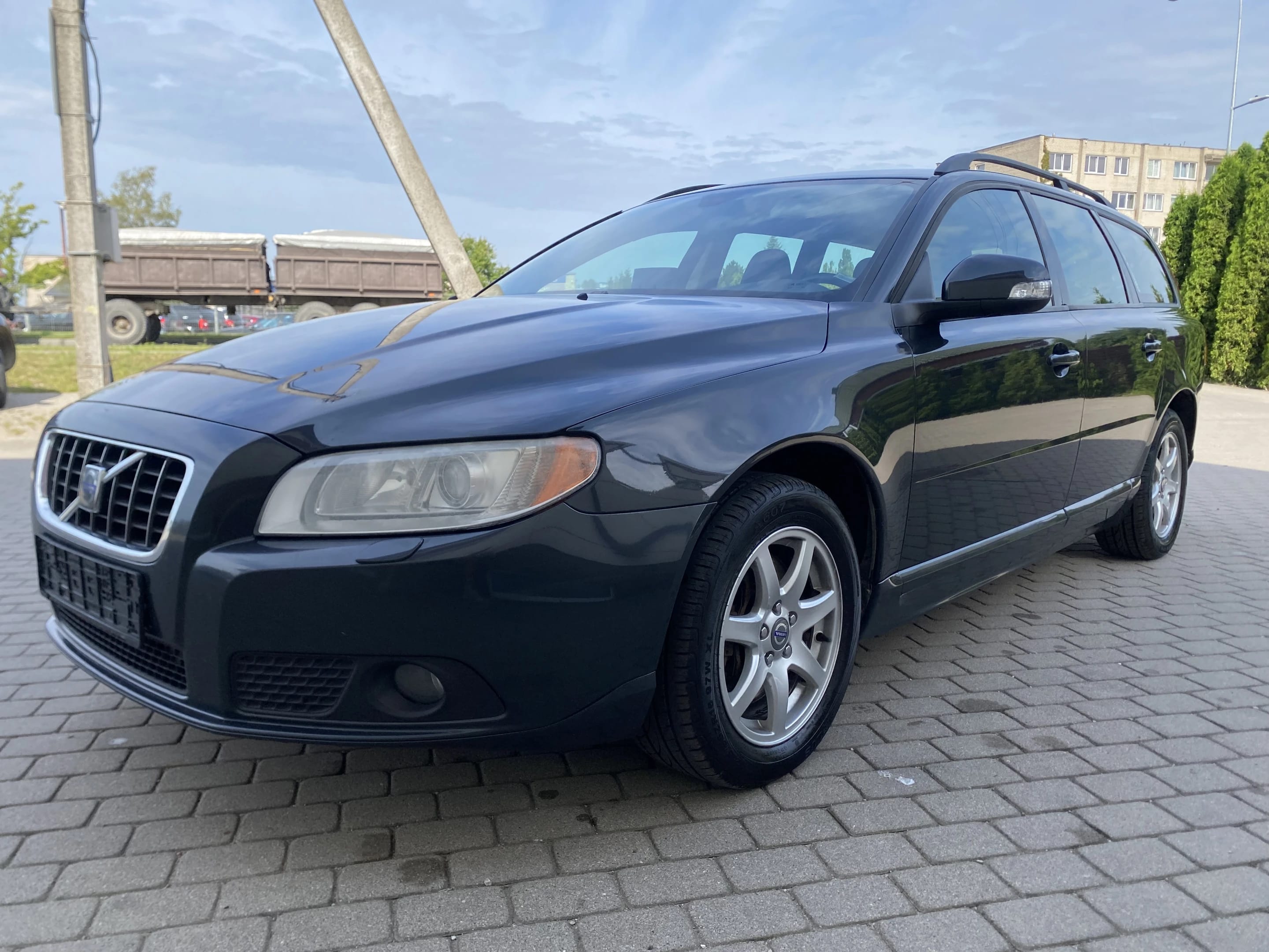 Volvo V70