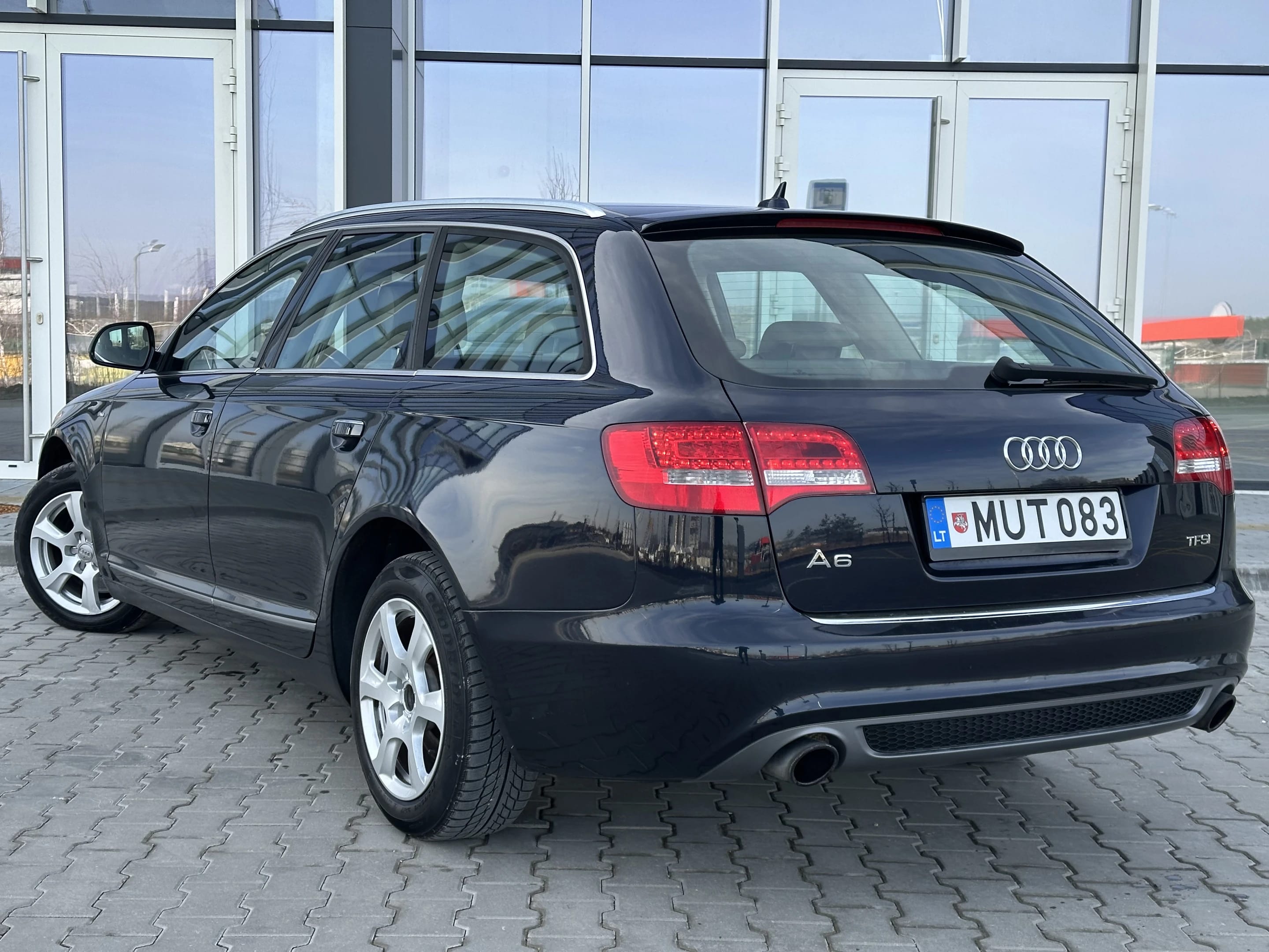 Audi A6