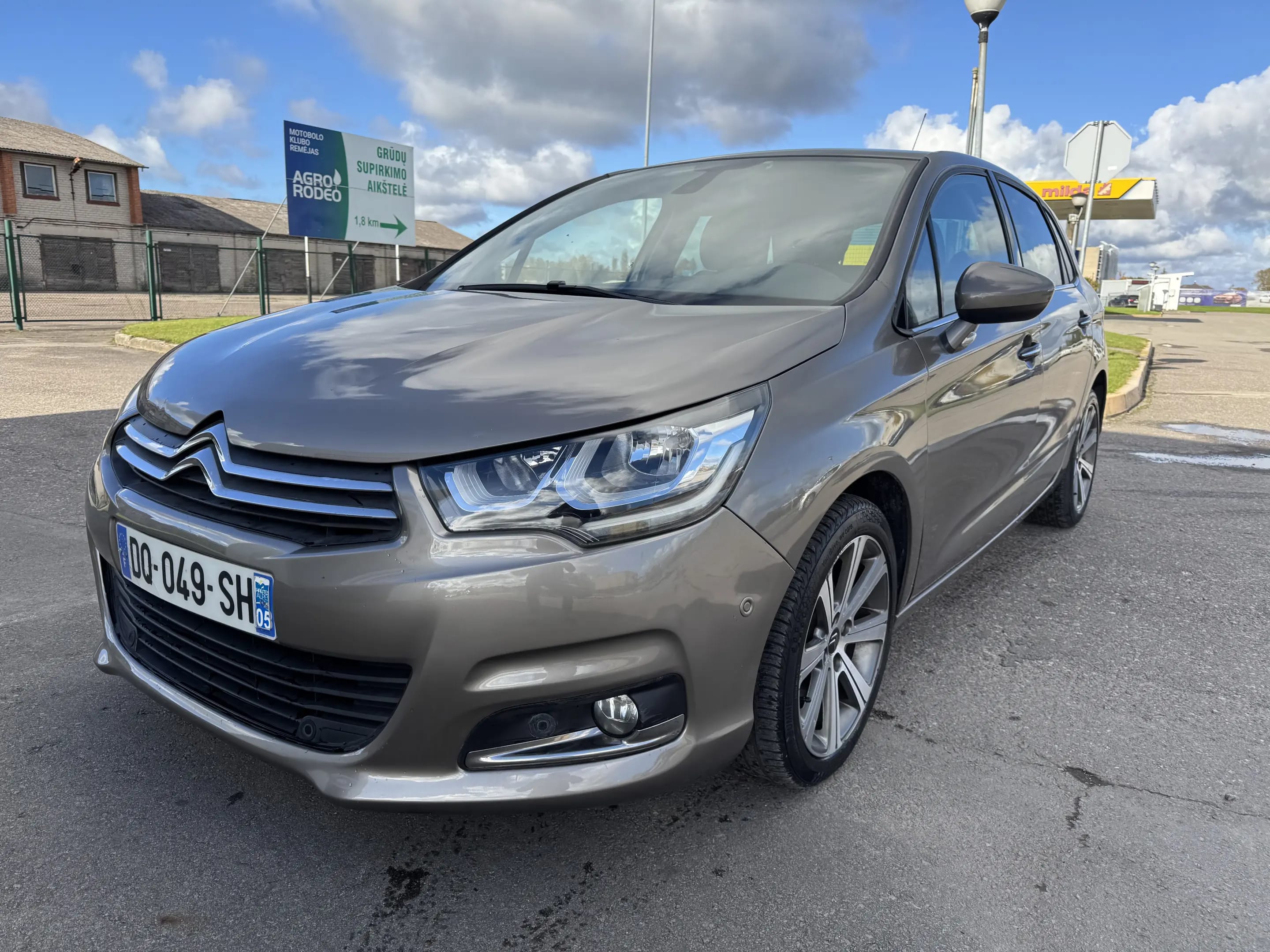 Citroën C4