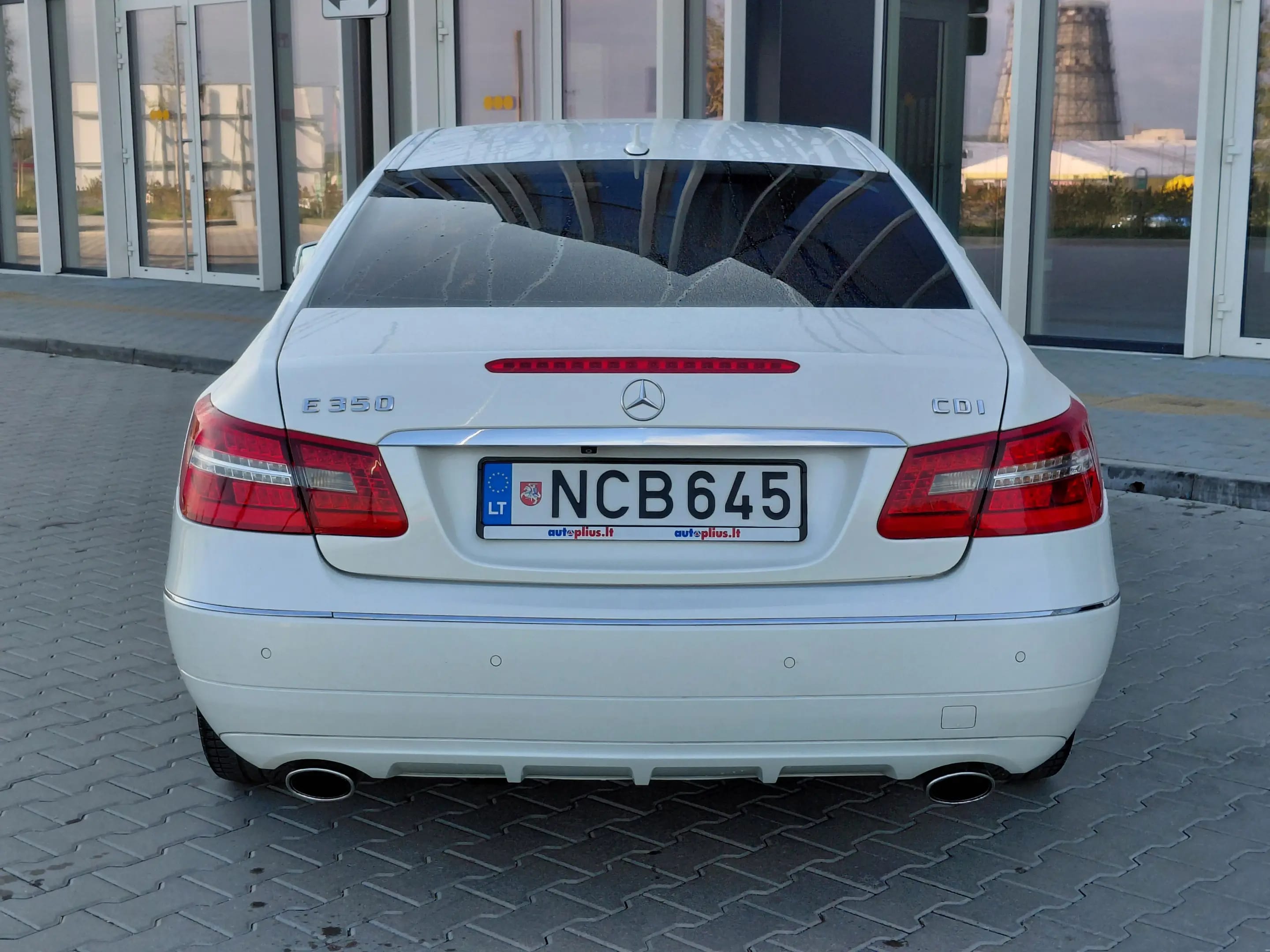 Mercedes-Benz E 350