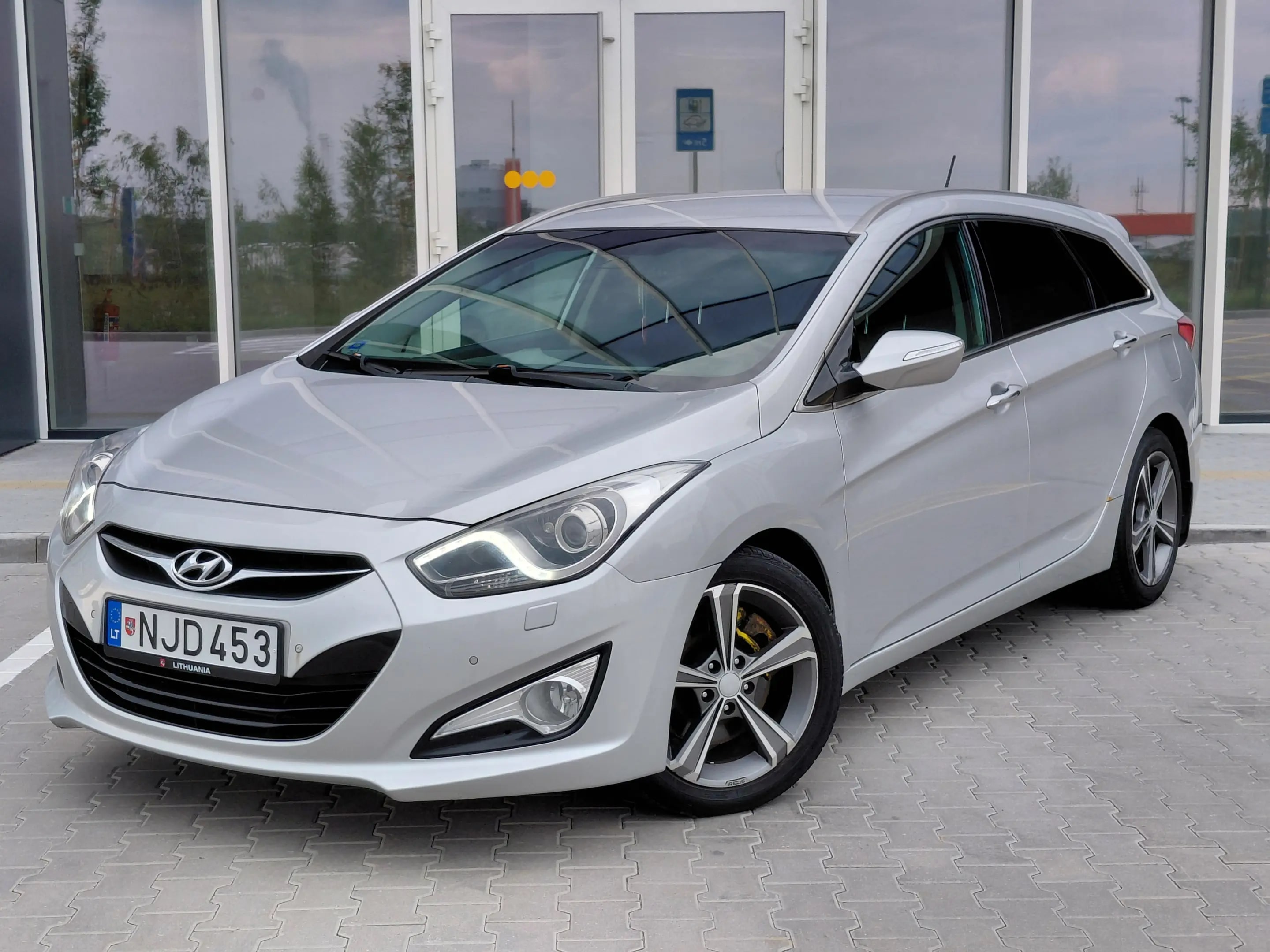Hyundai i40