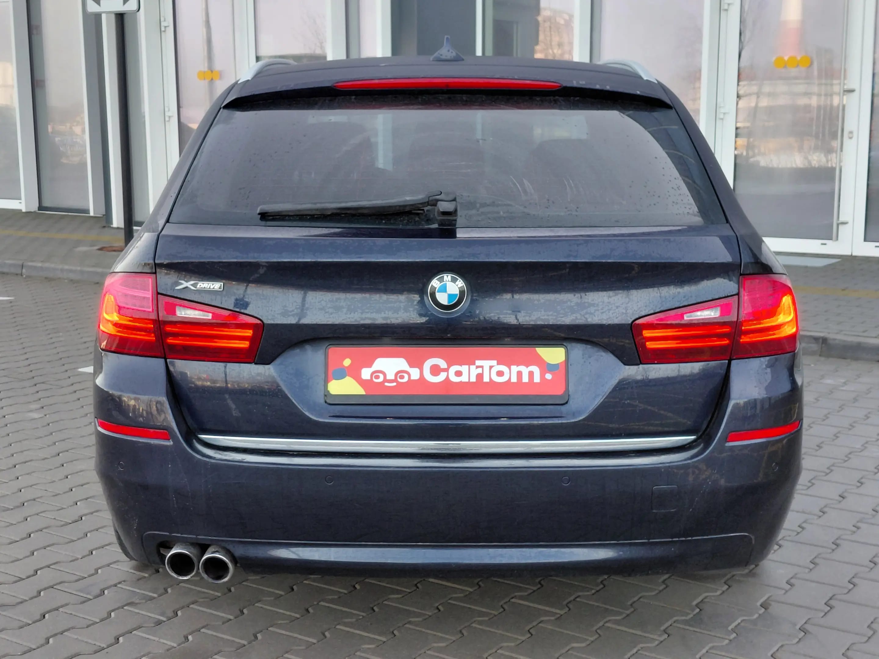 BMW 530