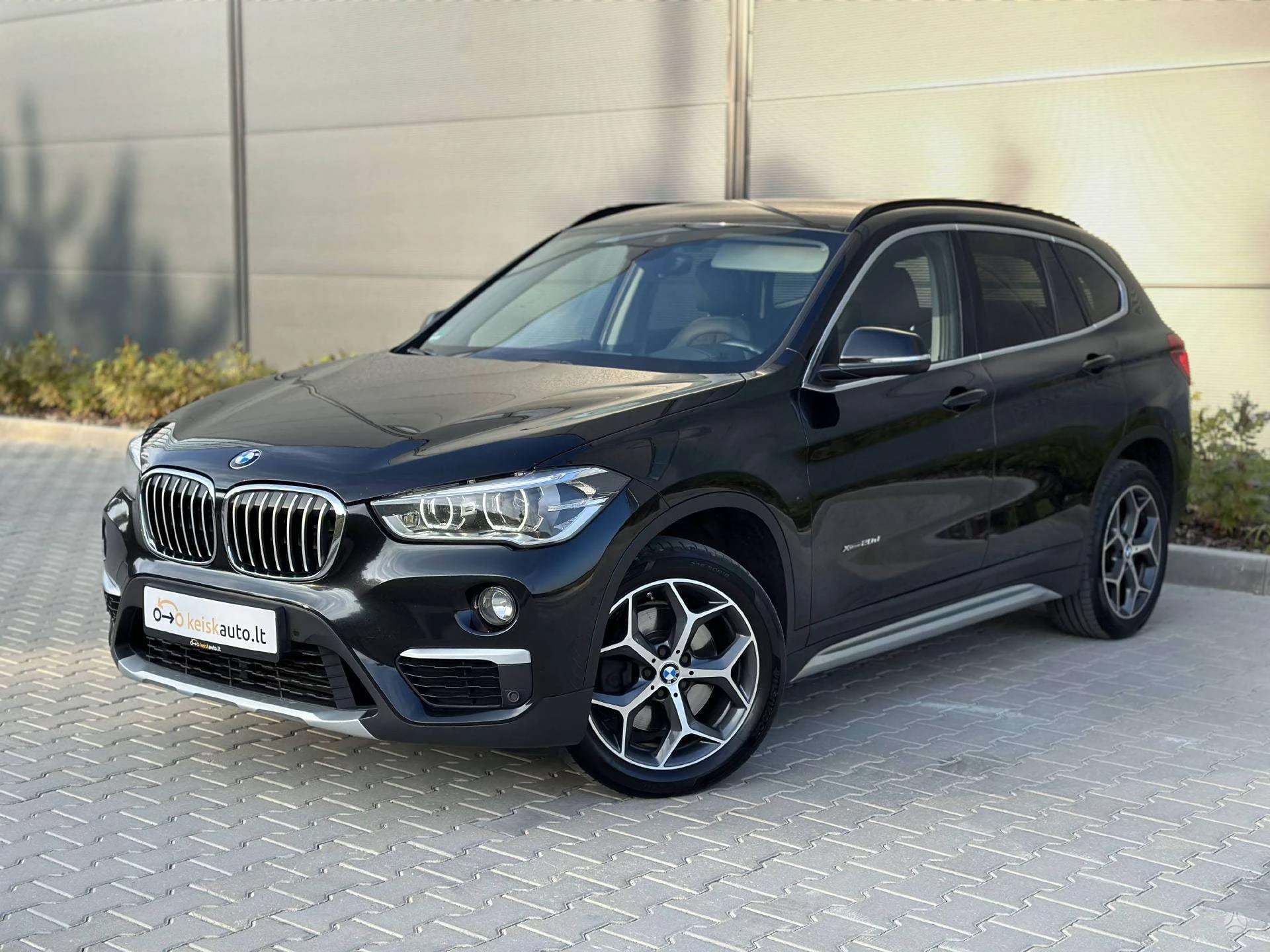 BMW X1