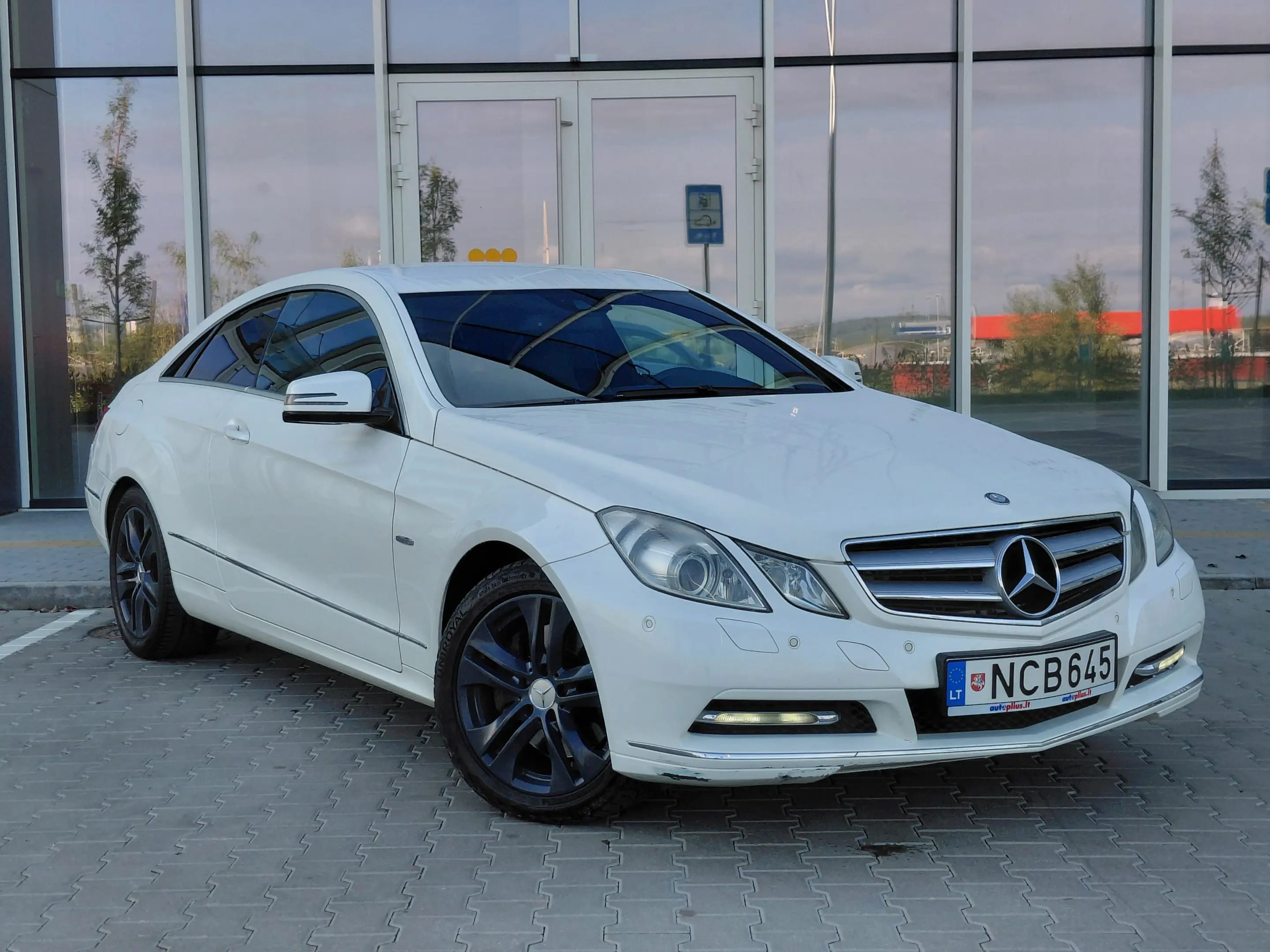 Mercedes-Benz E 350