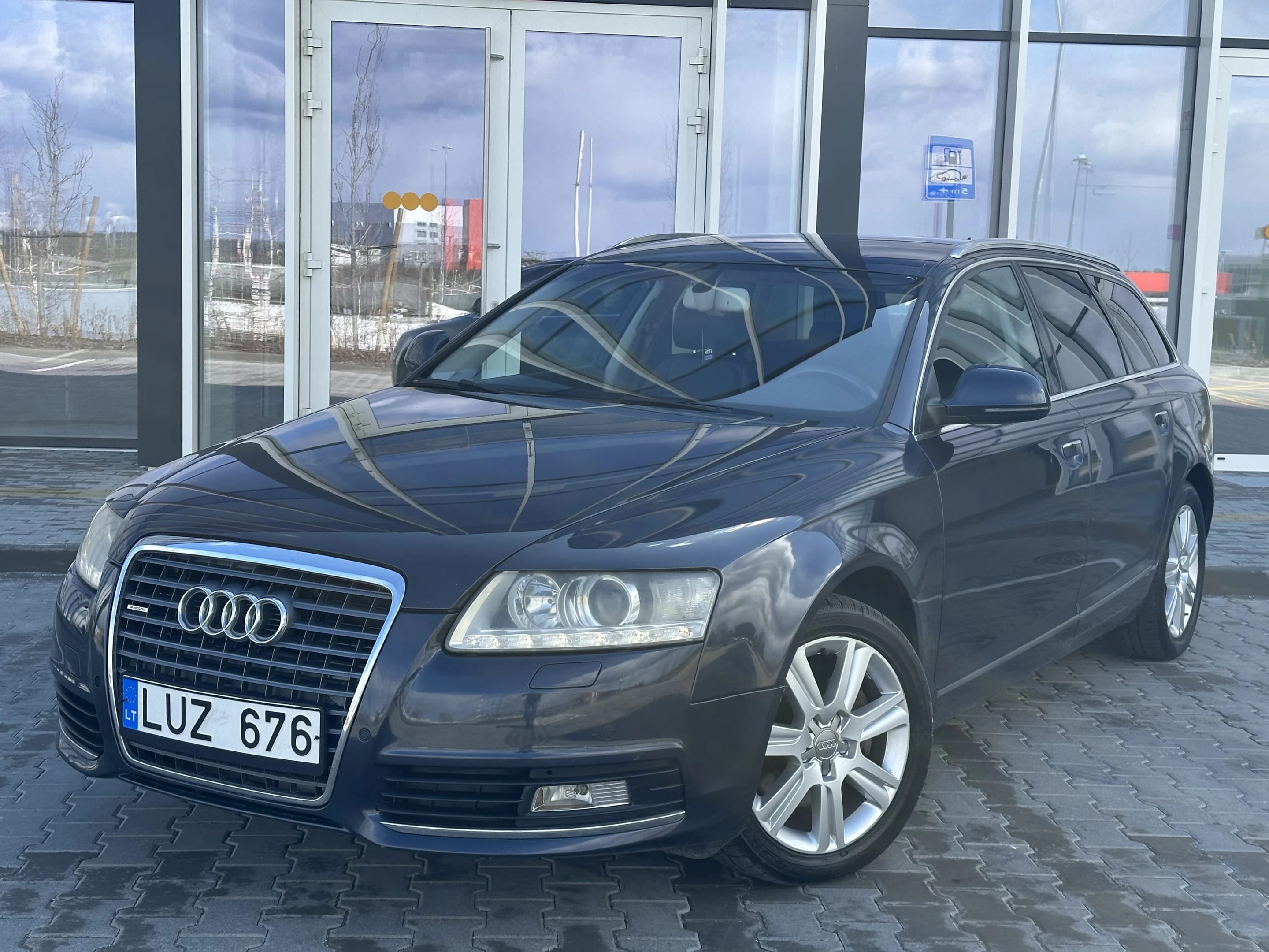 Audi A6