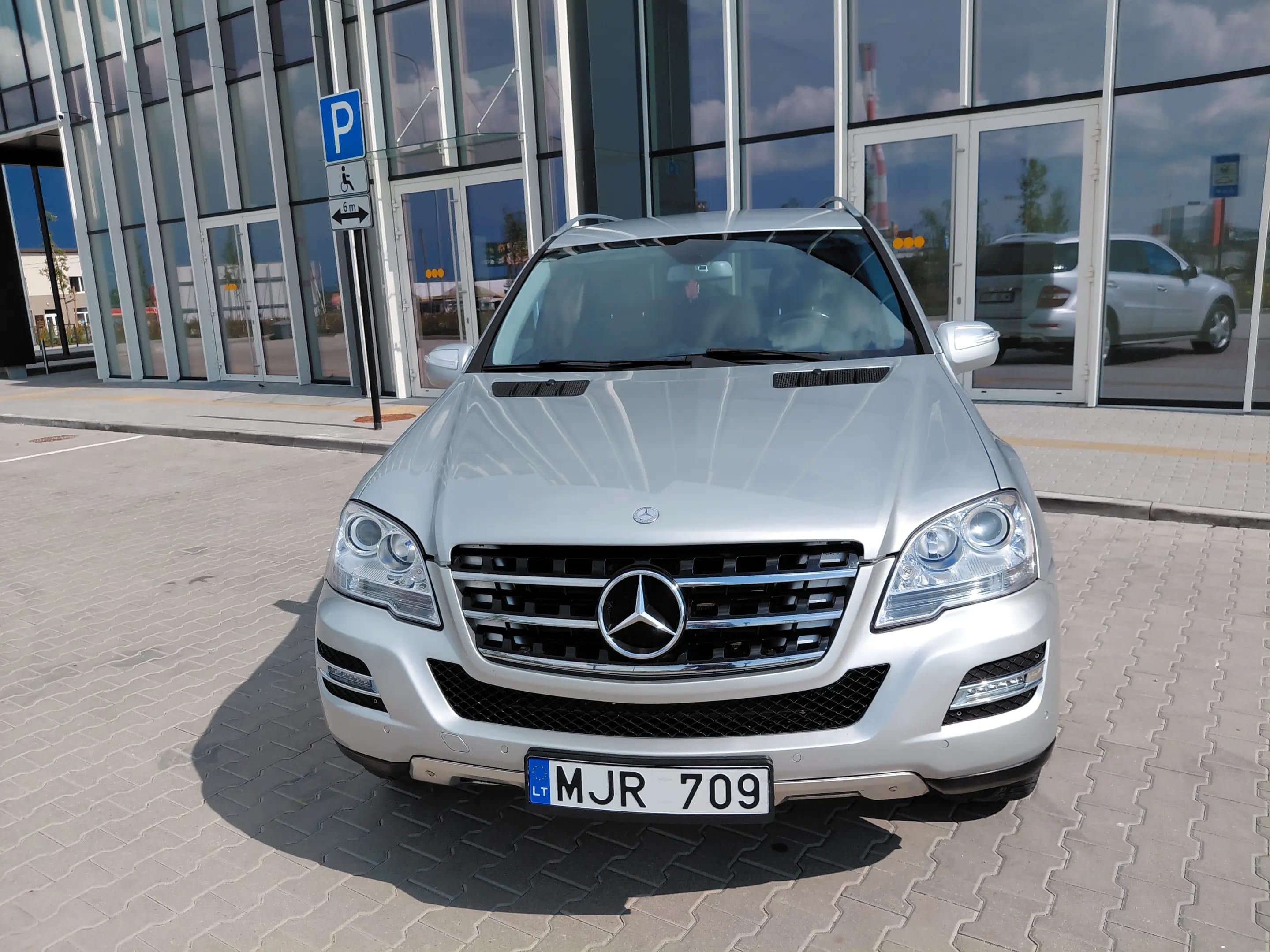 Mercedes-Benz ML 350