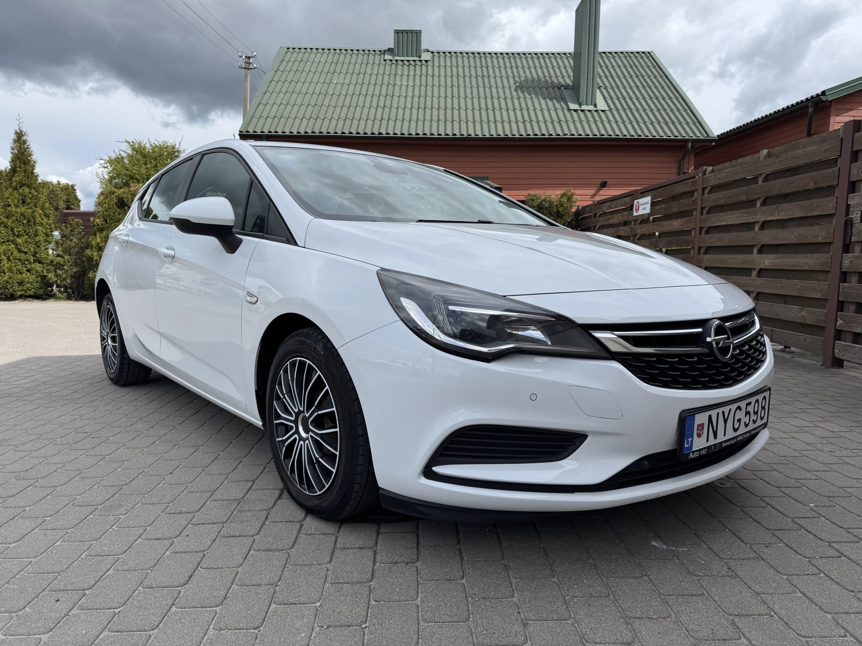 Opel Astra