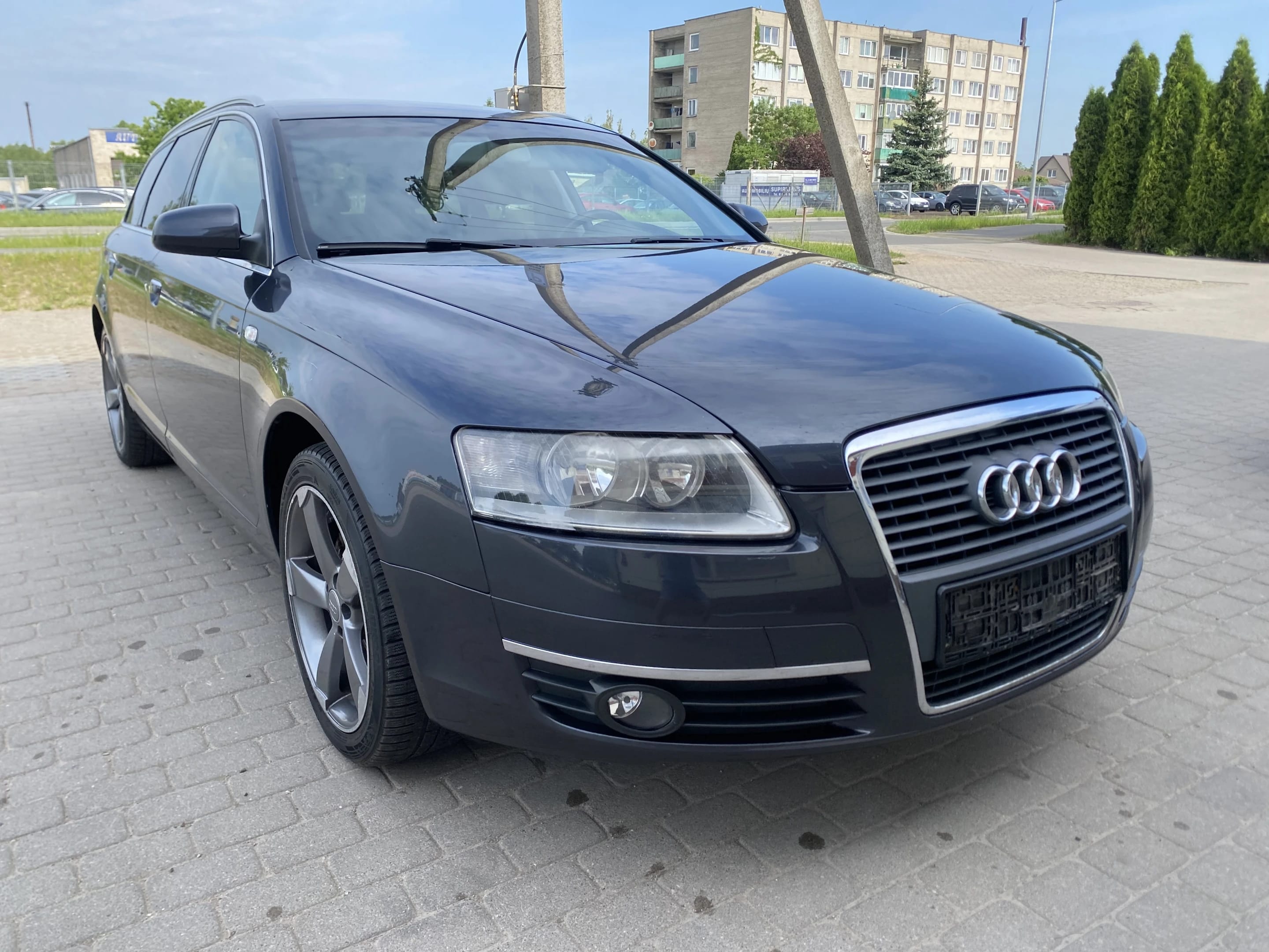 Audi A6