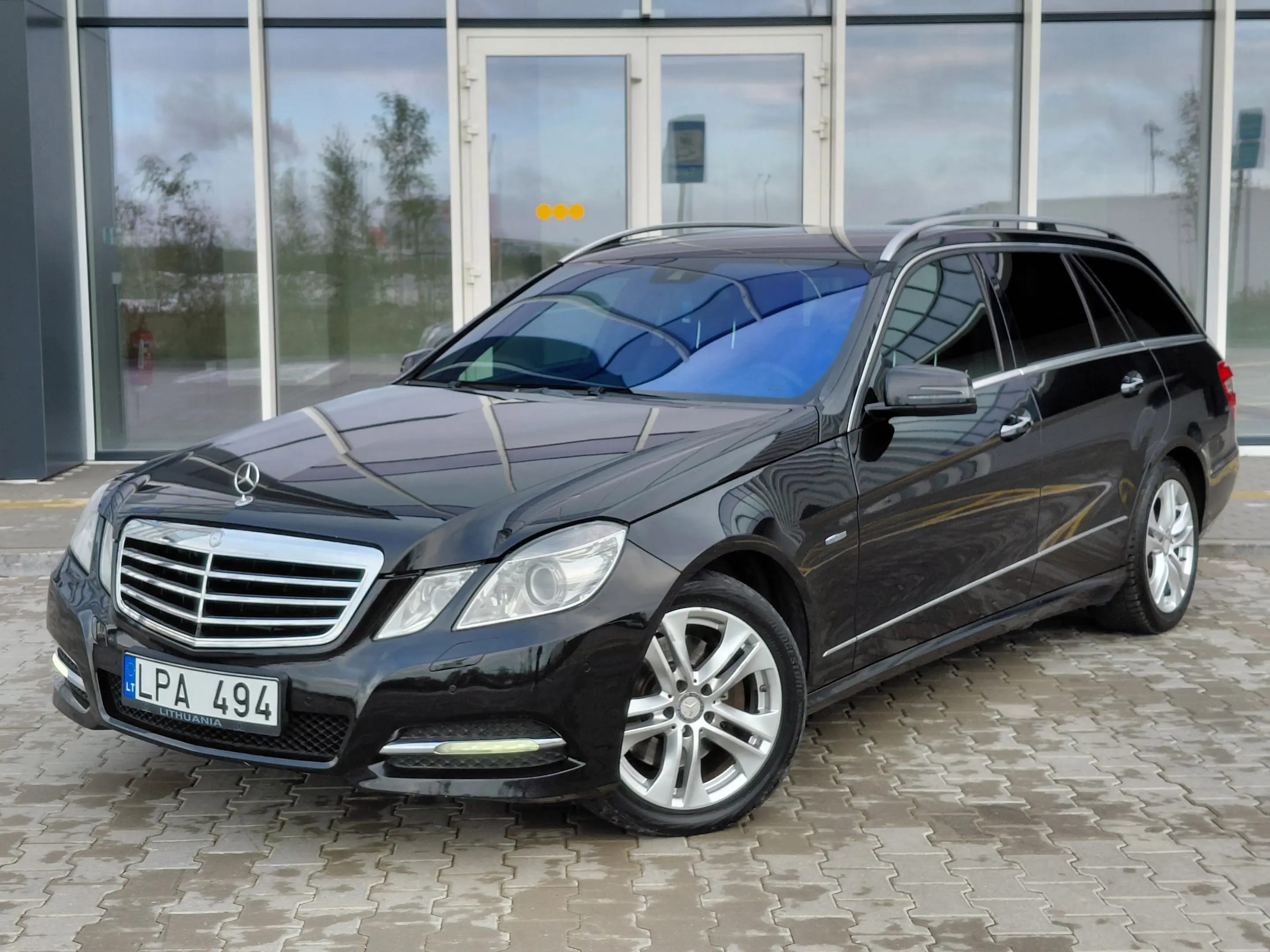 Mercedes-Benz E 350