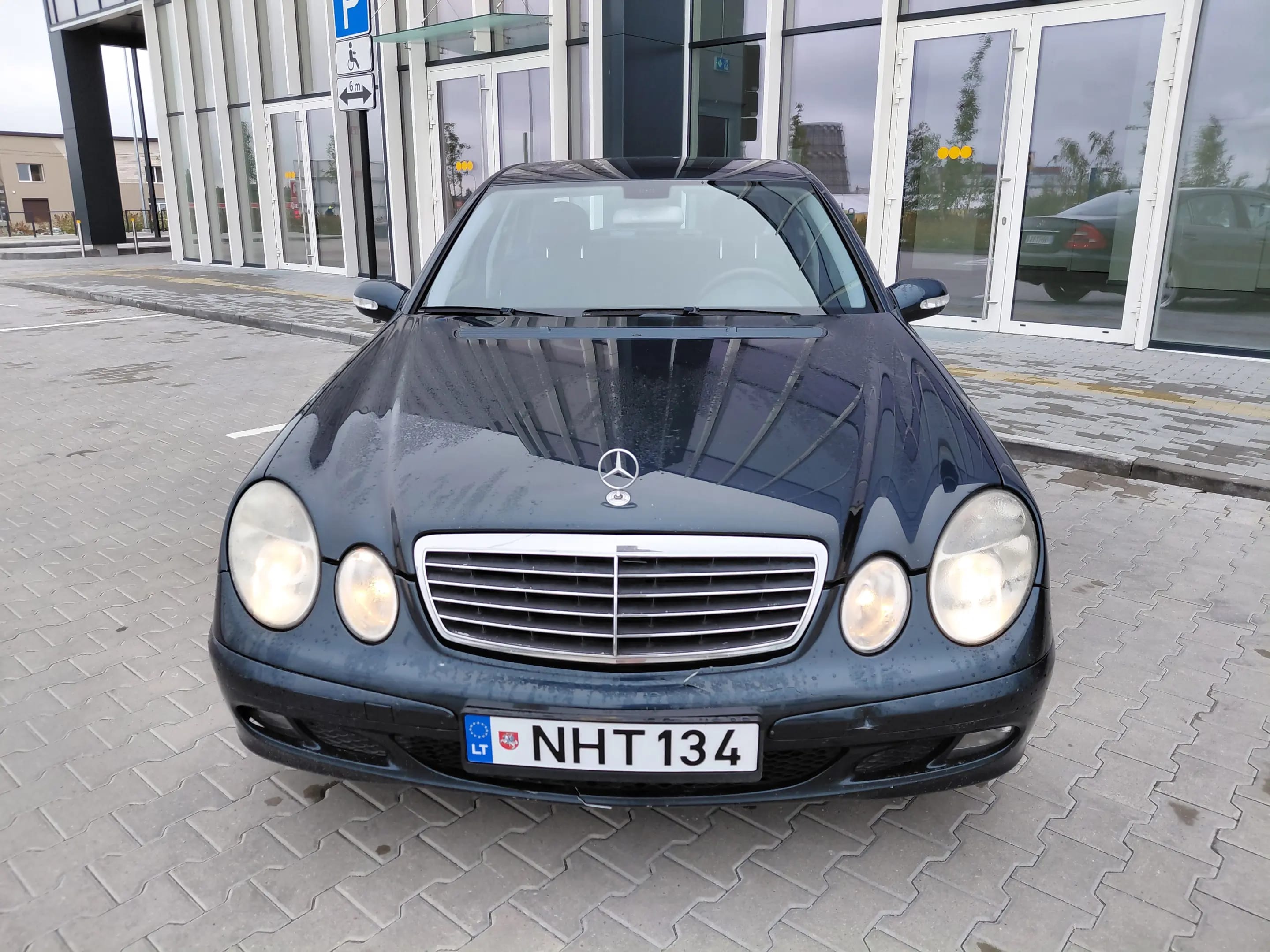 Mercedes-Benz E 280