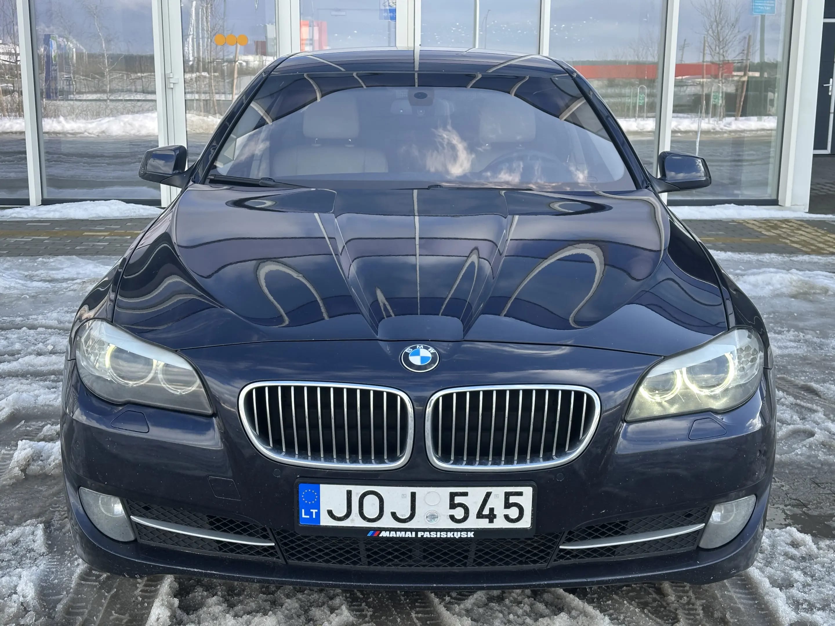 BMW 530