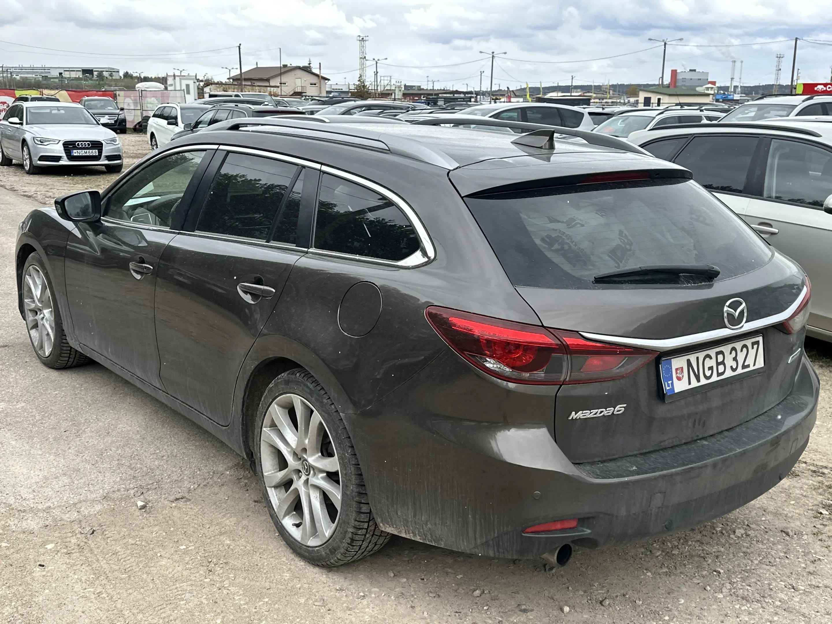 Mazda 6