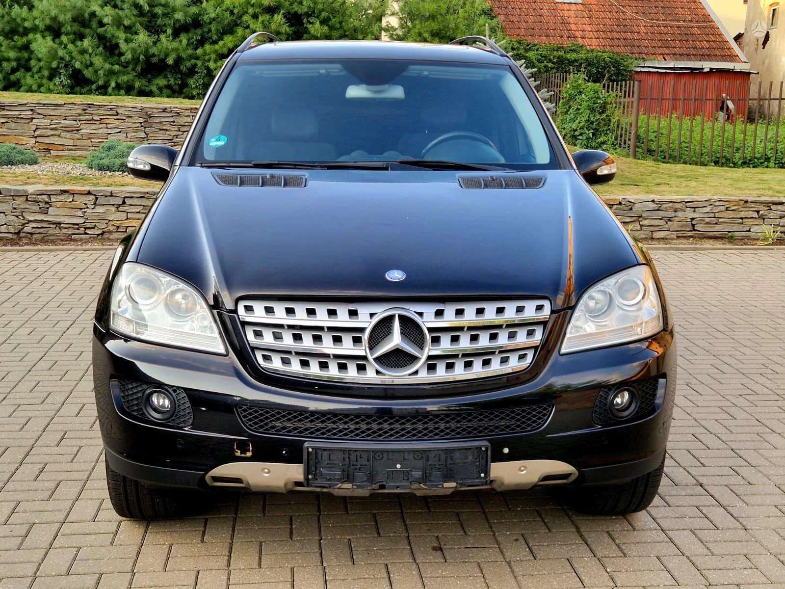 Mercedes-Benz ML 320