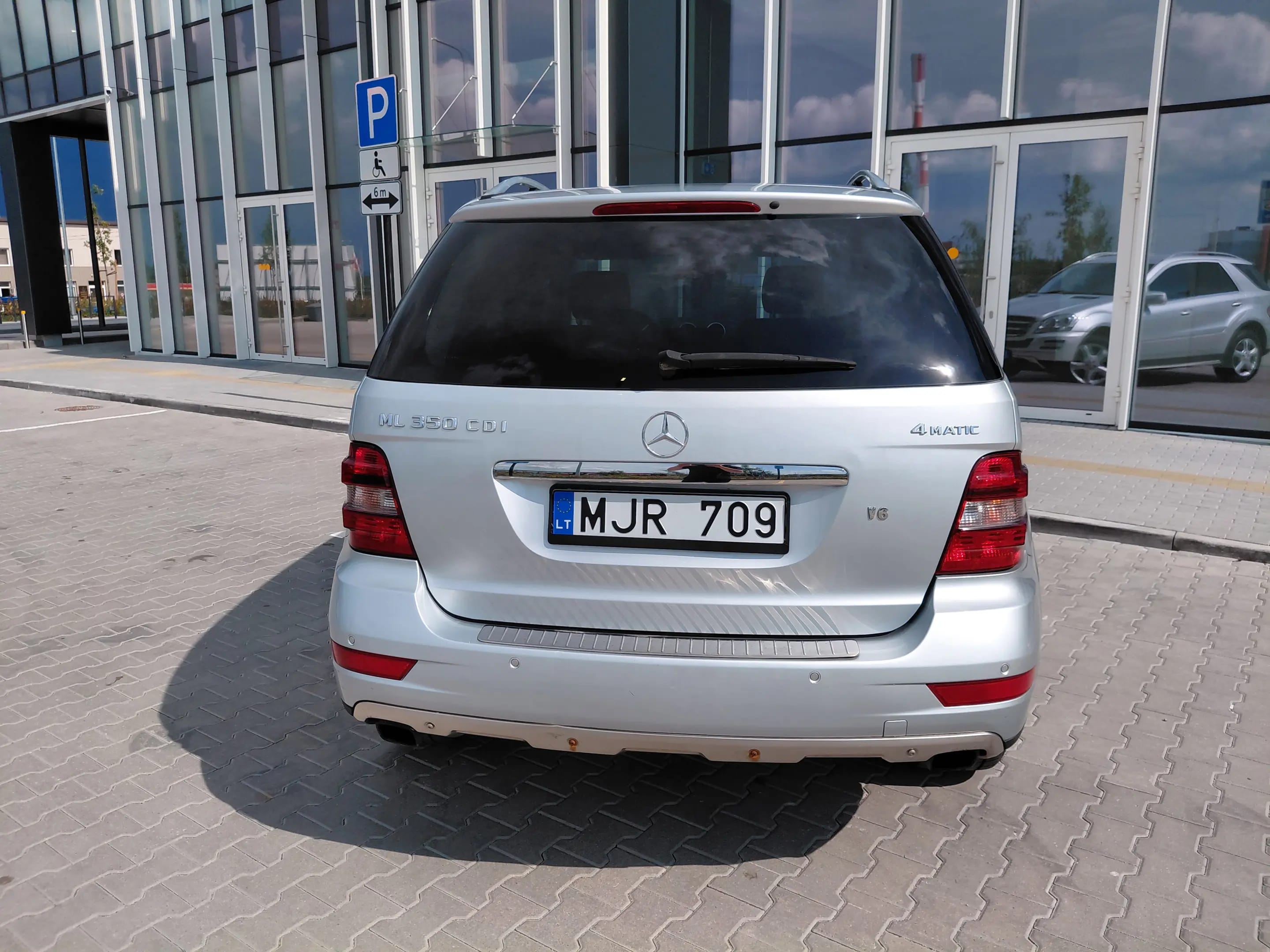 Mercedes-Benz ML 350