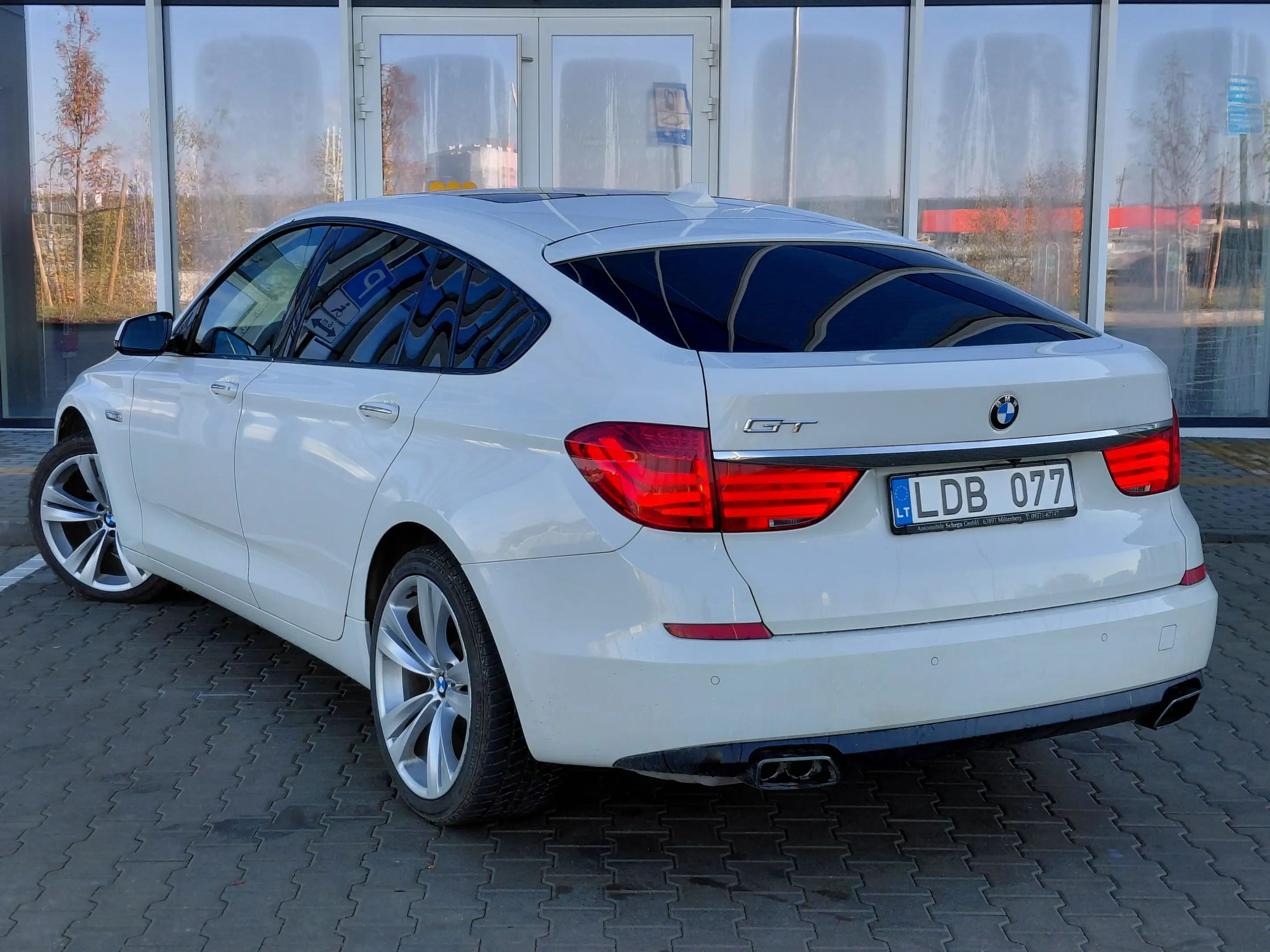 BMW 530