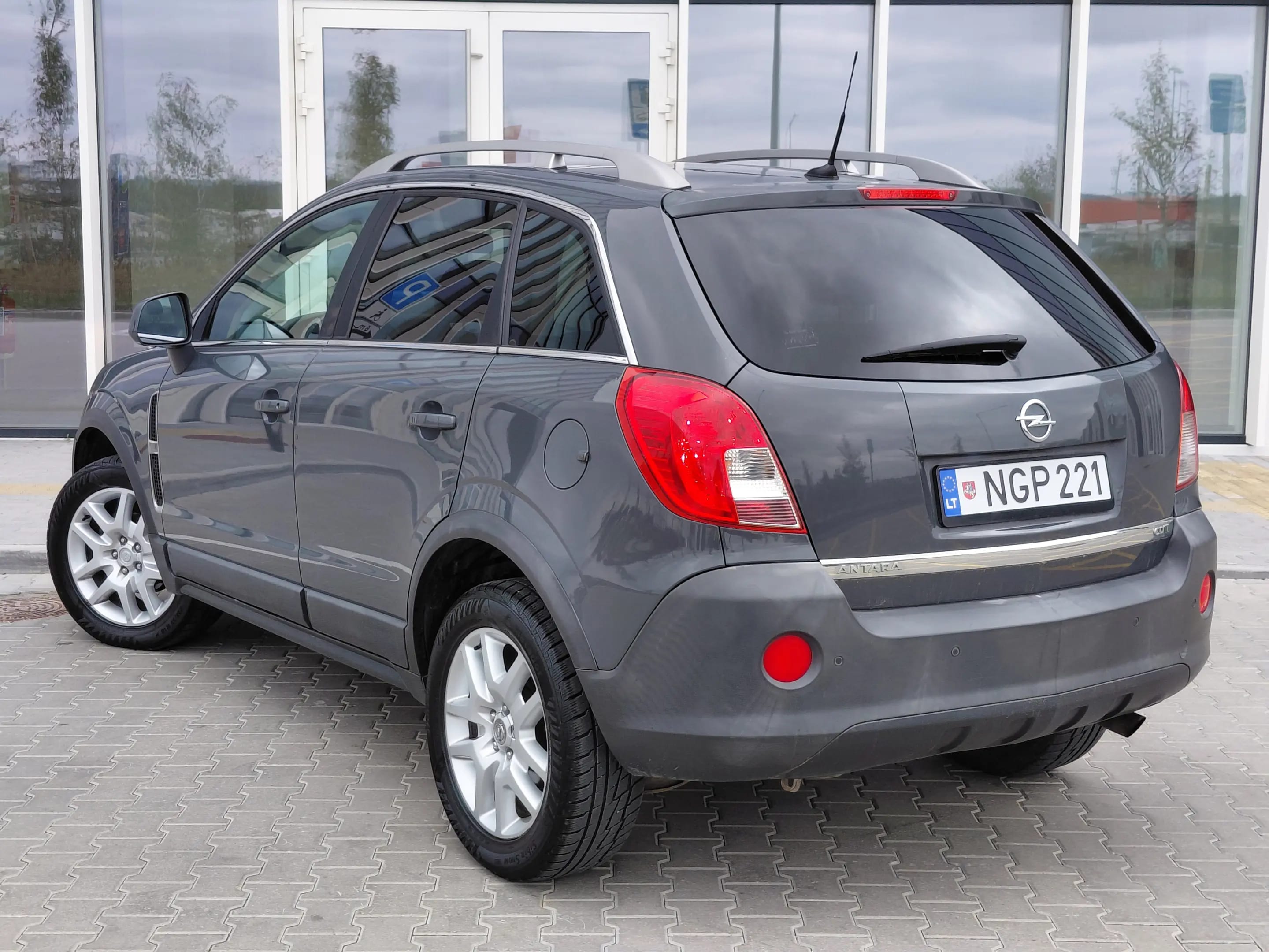 Opel Antara