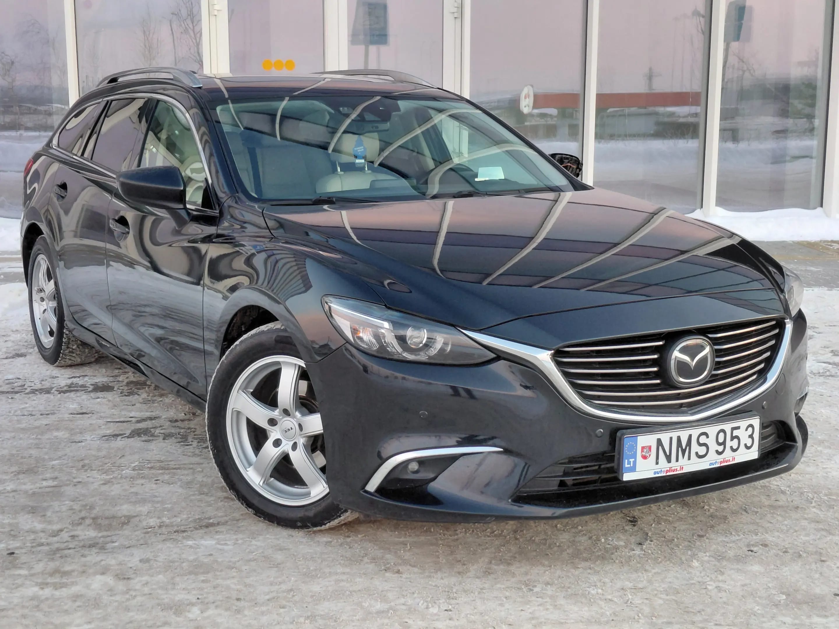 Mazda 6