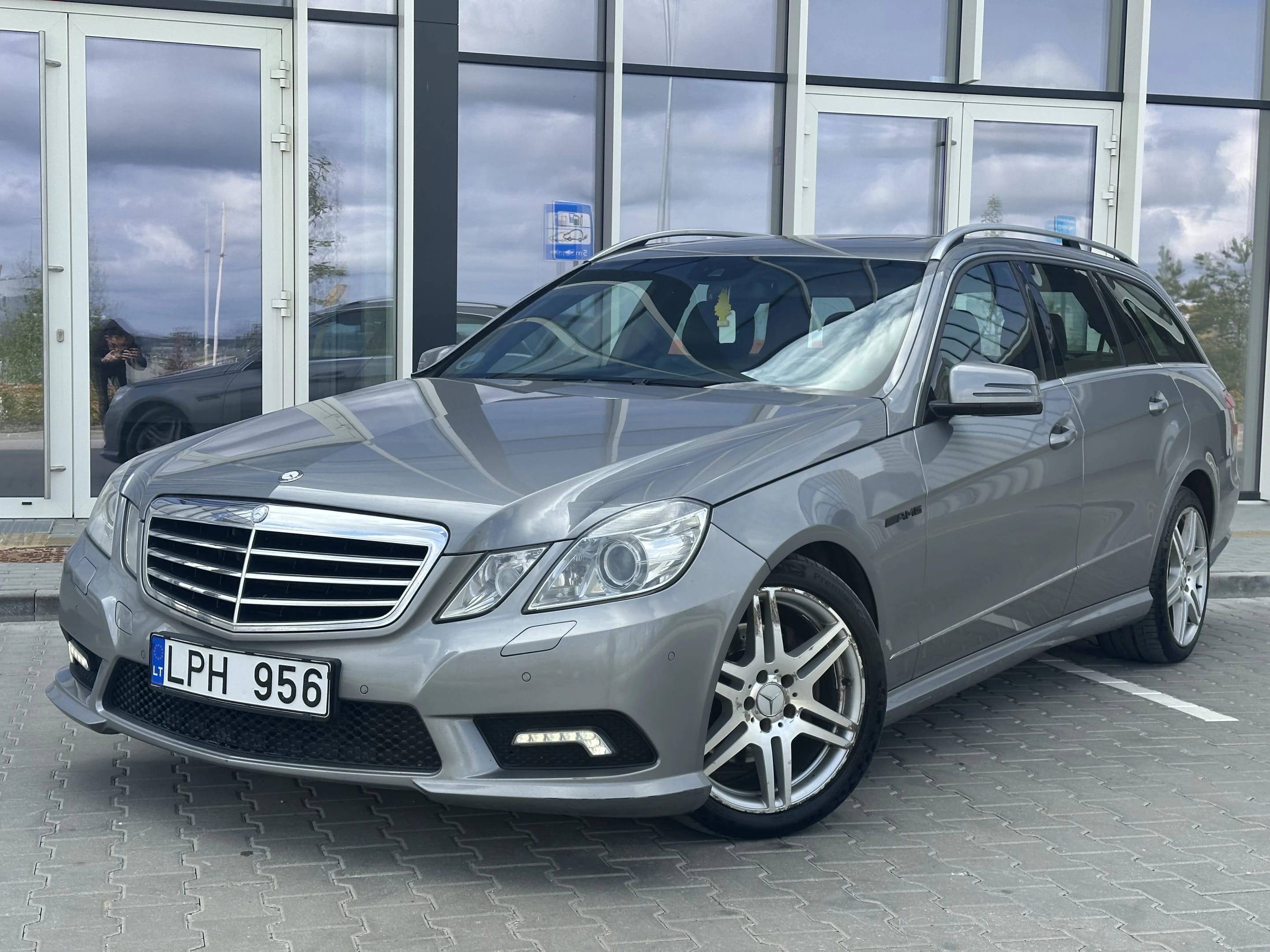 Mercedes-Benz E 250