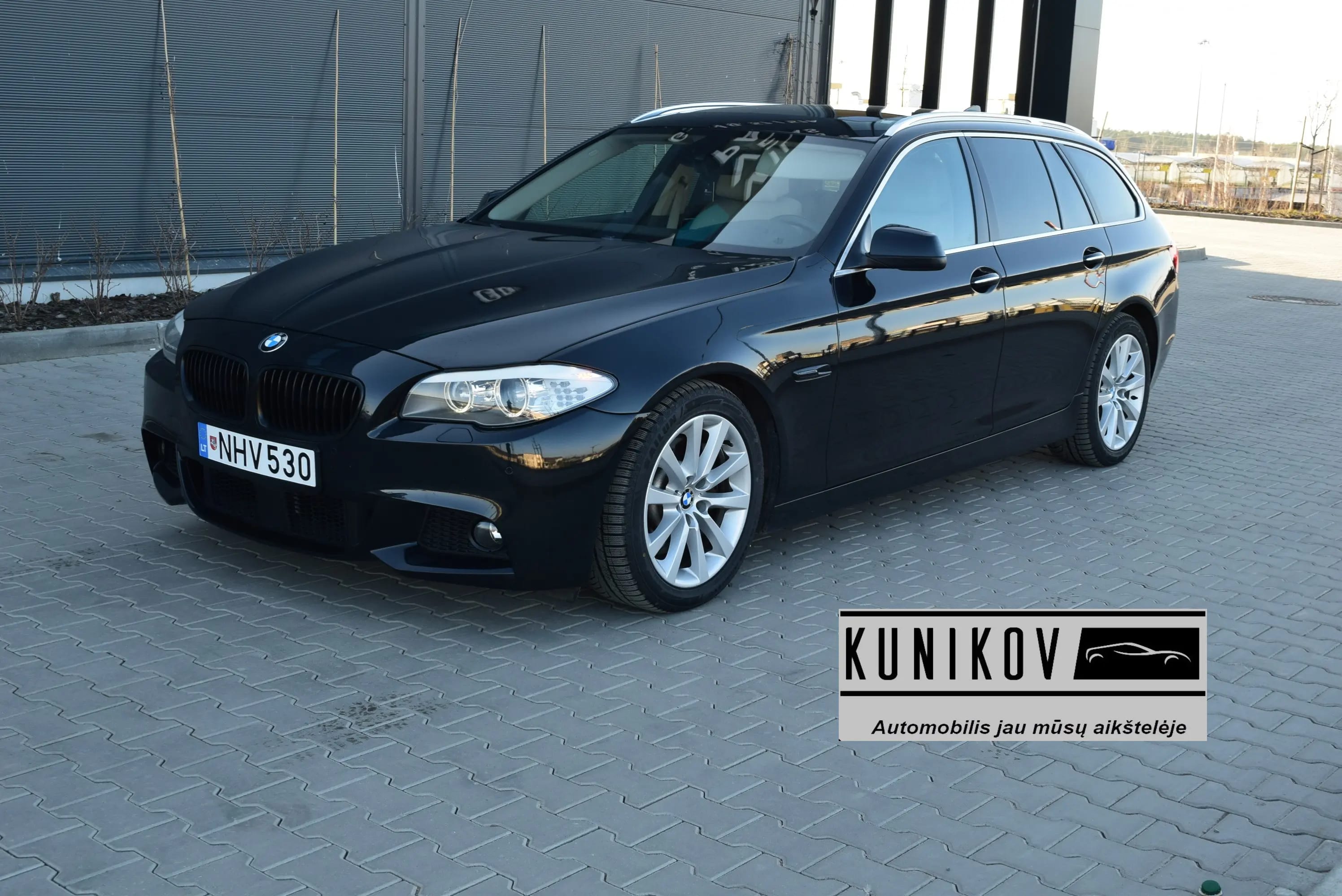 BMW 530