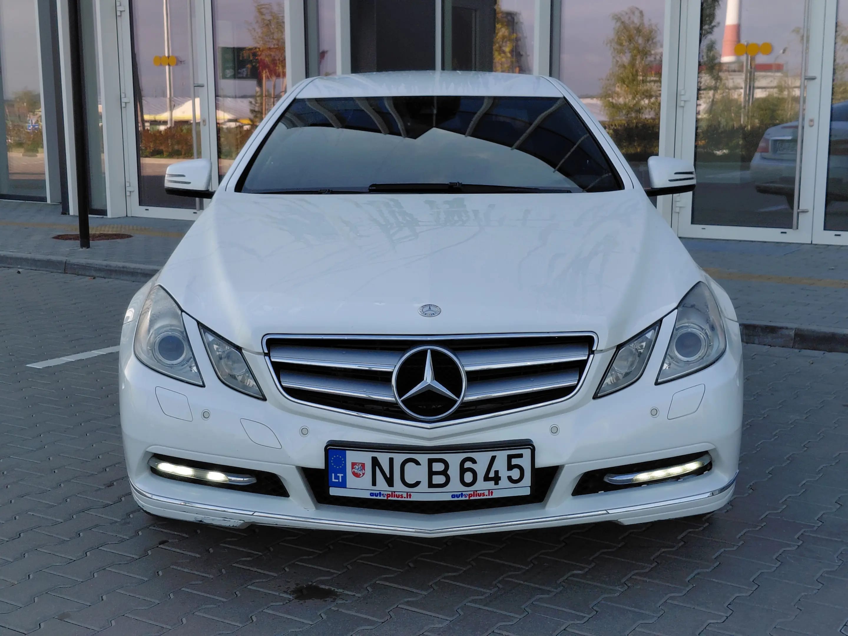 Mercedes-Benz E 350