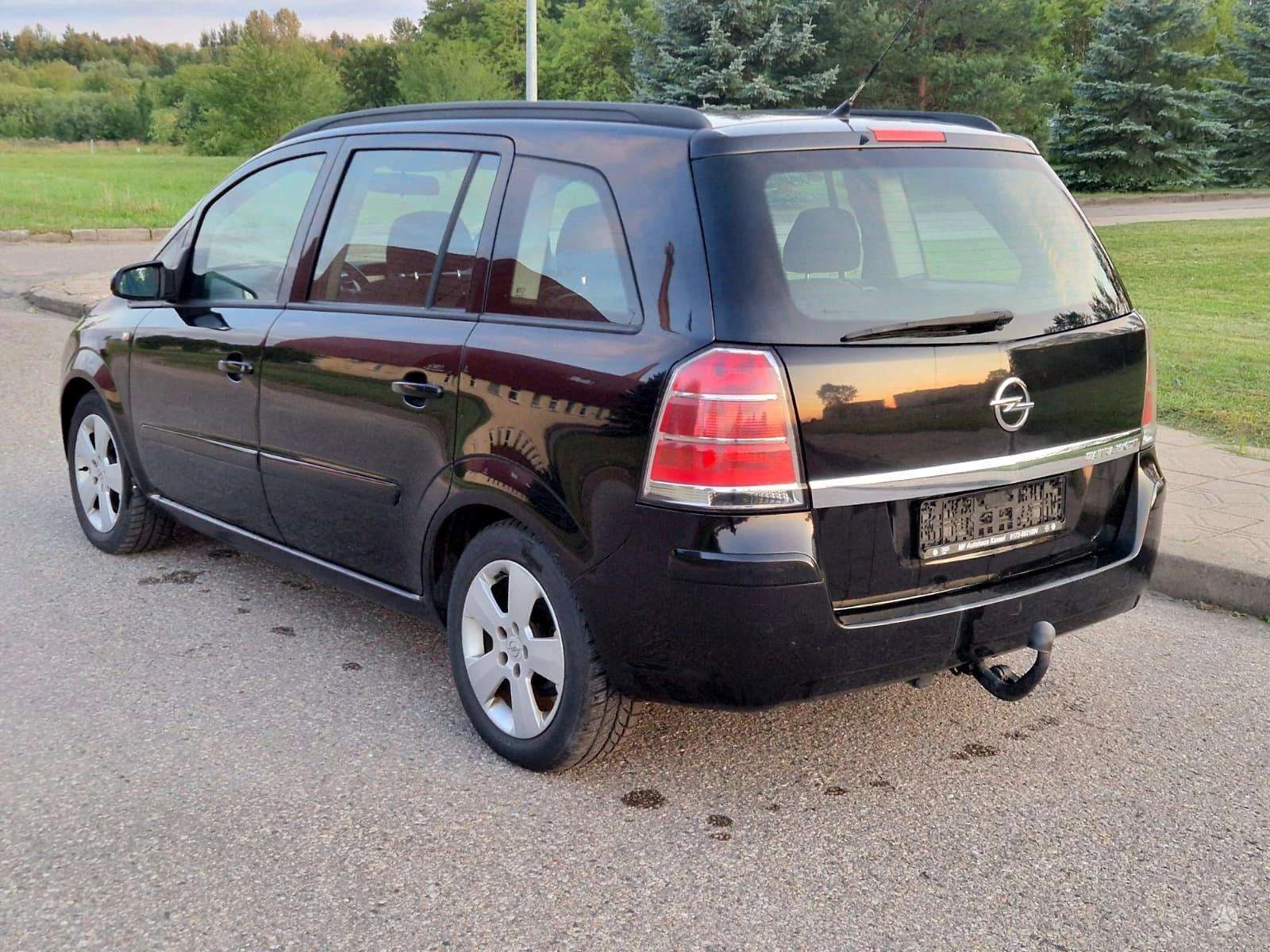 Opel Zafira