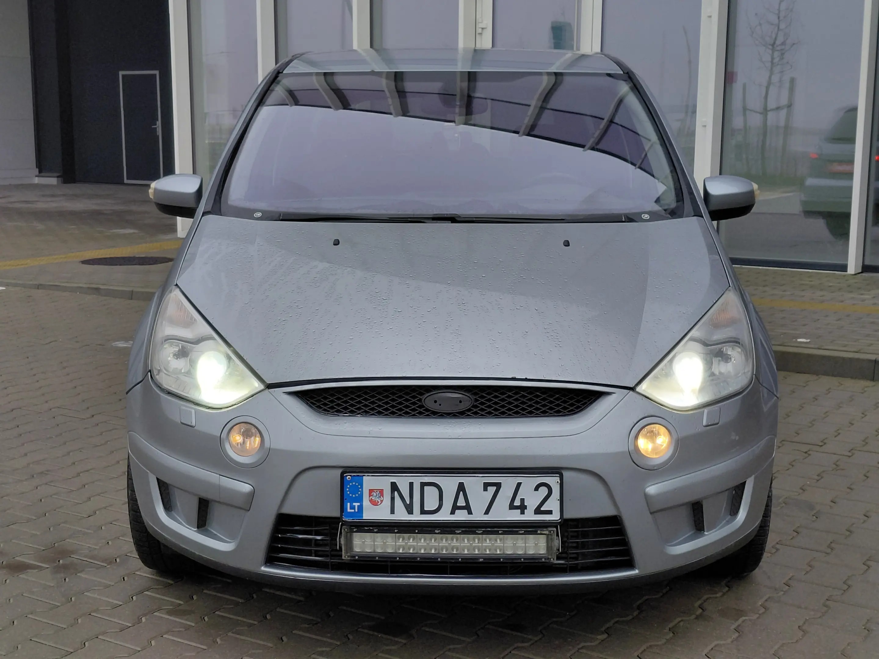 Ford S-Max