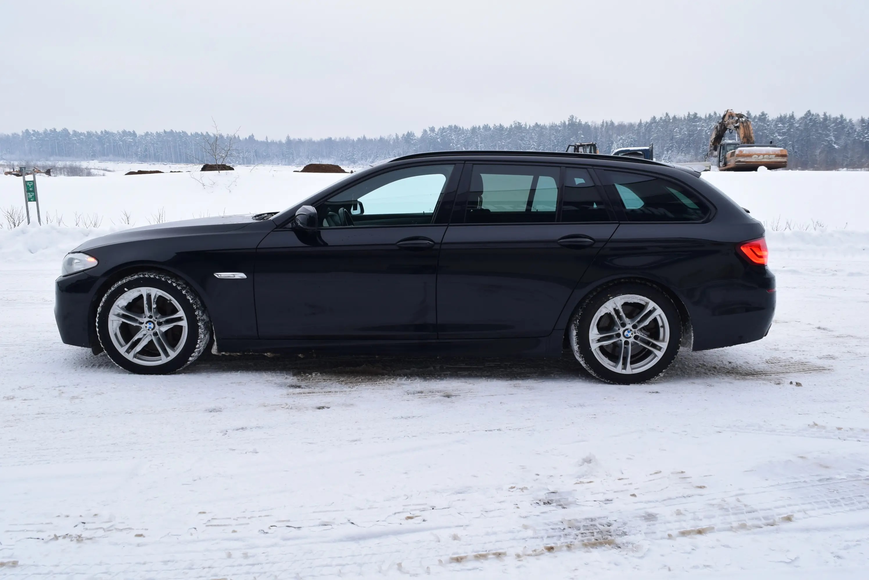 BMW 530