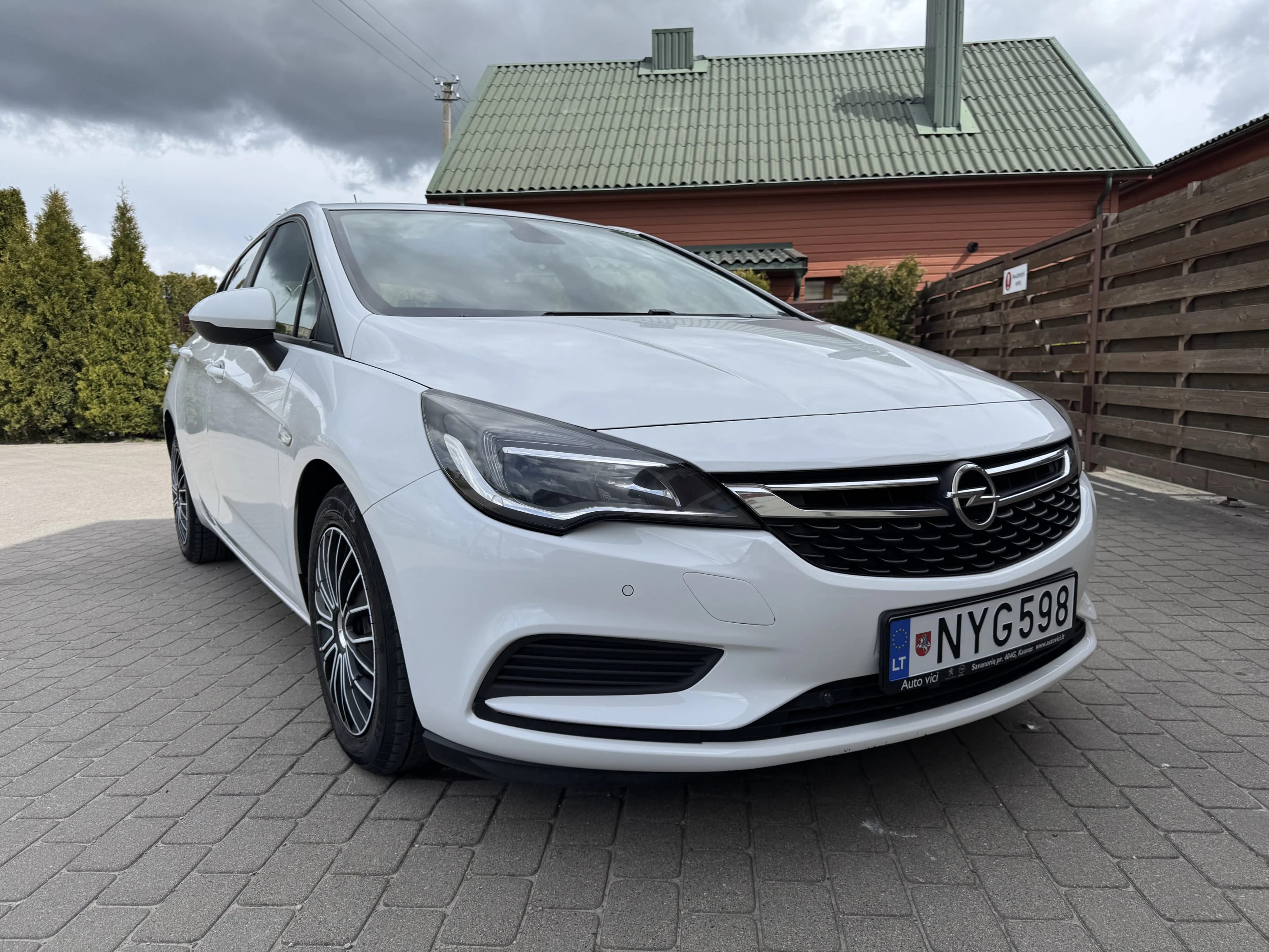Opel Astra