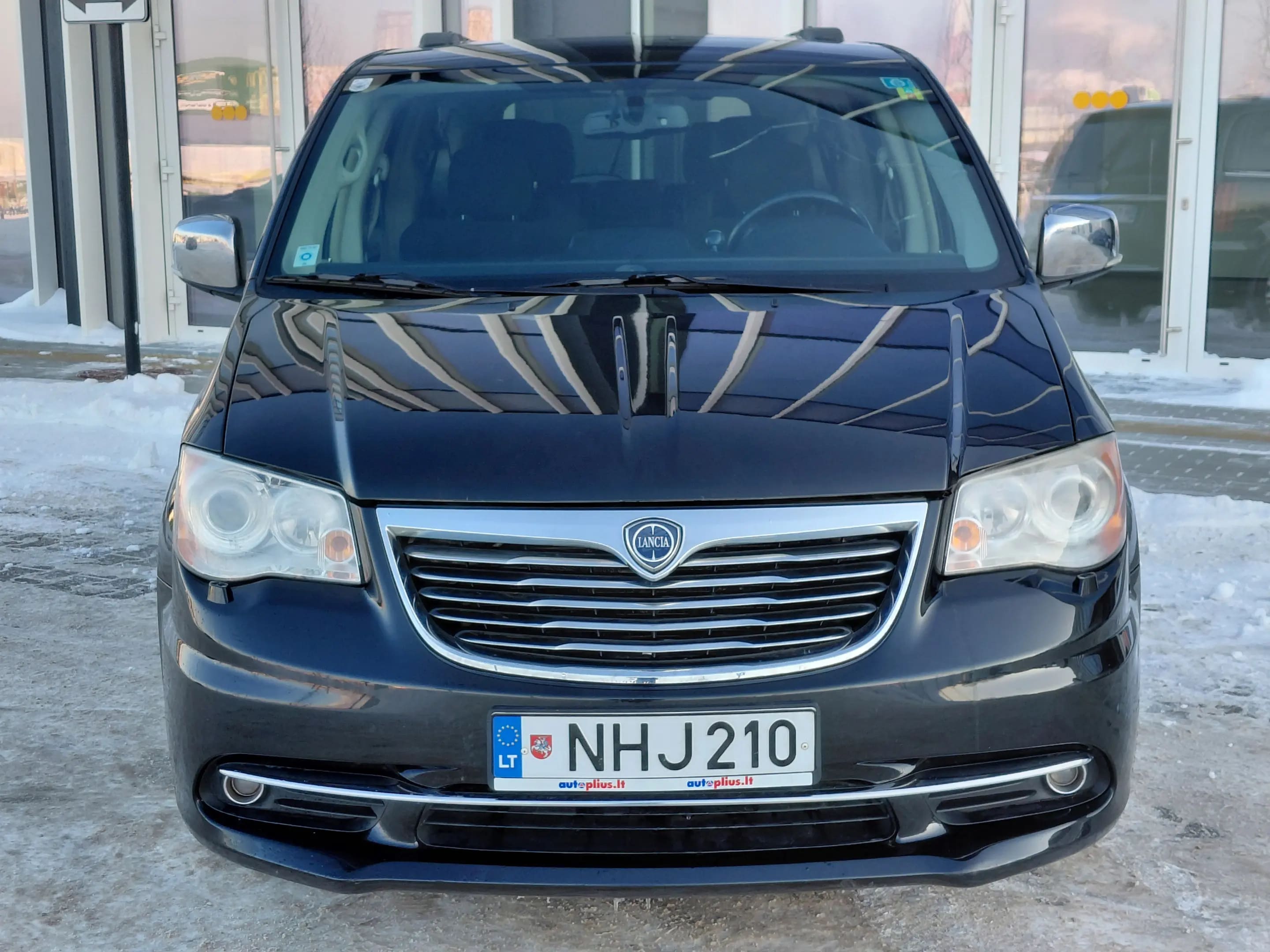 Lancia Voyager