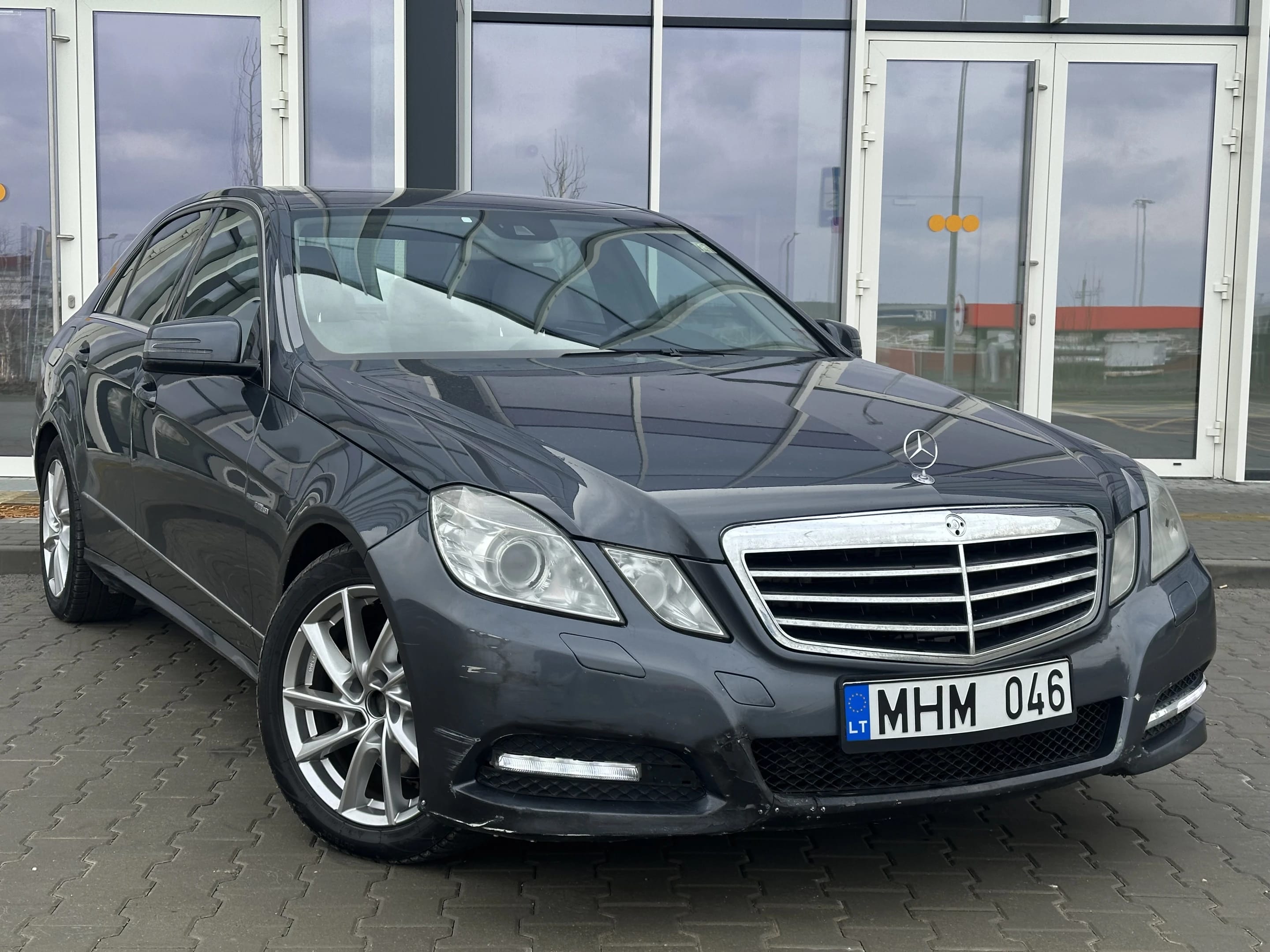 Mercedes-Benz E 350