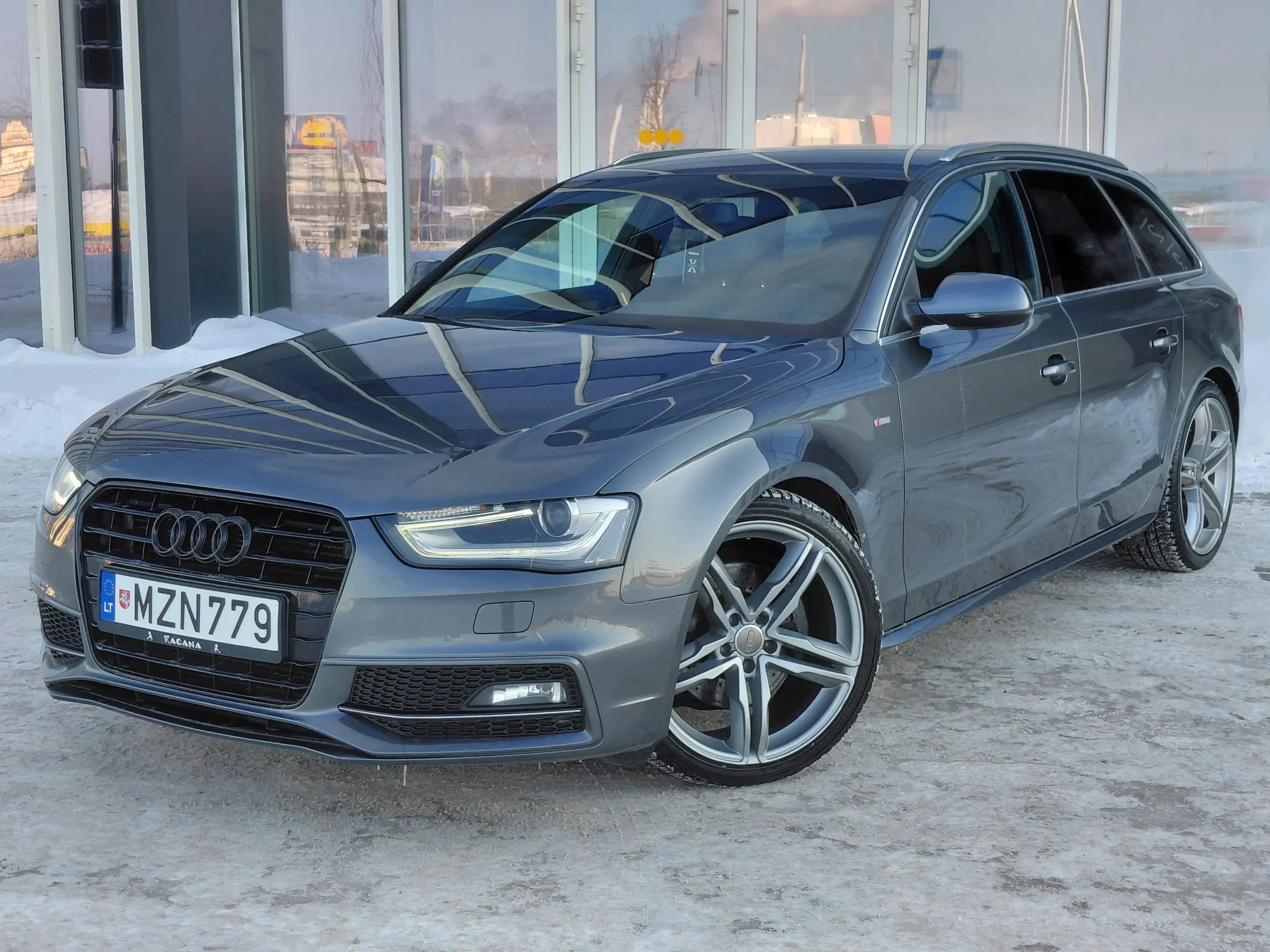 Audi A4