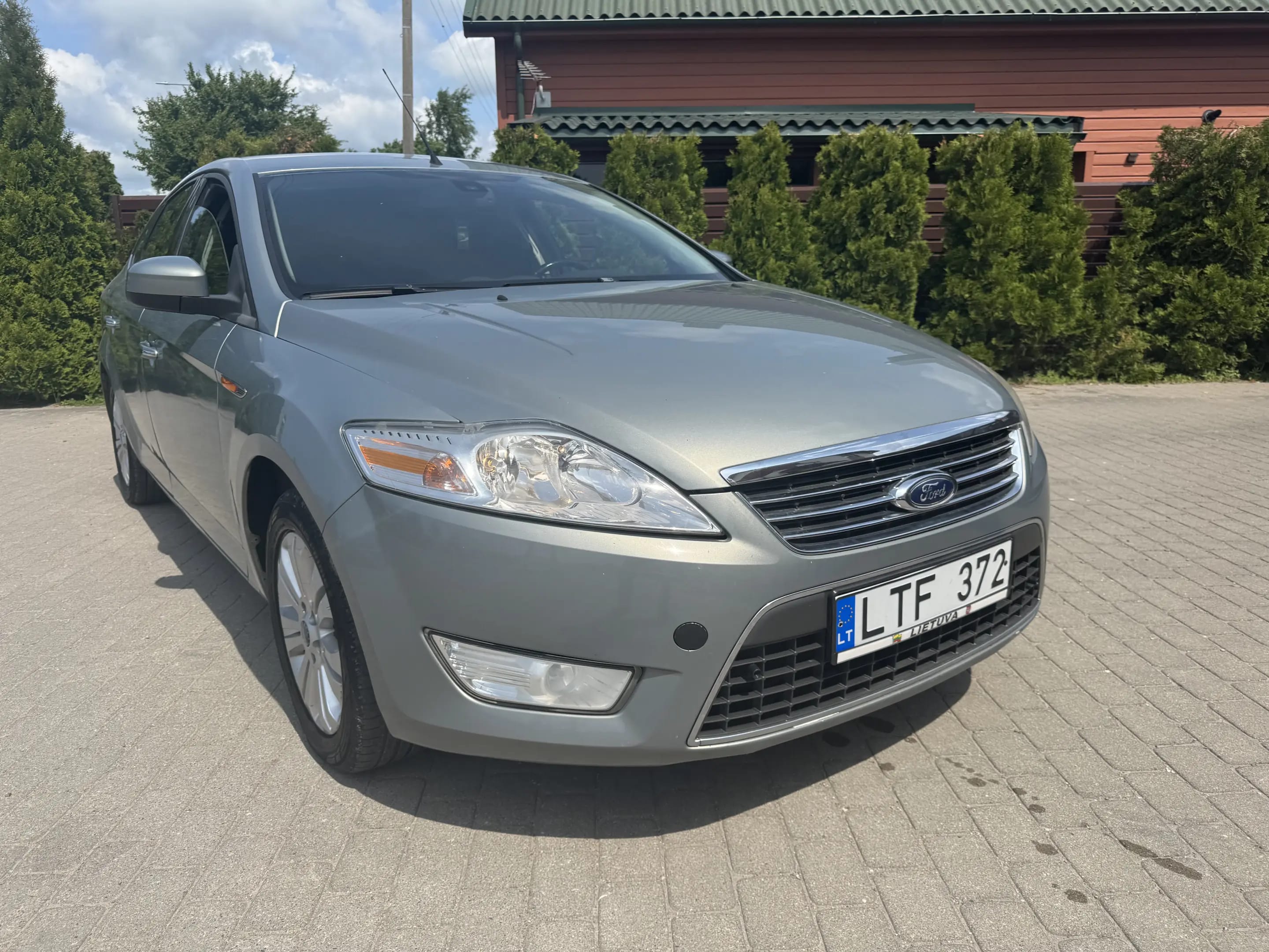 Ford Mondeo