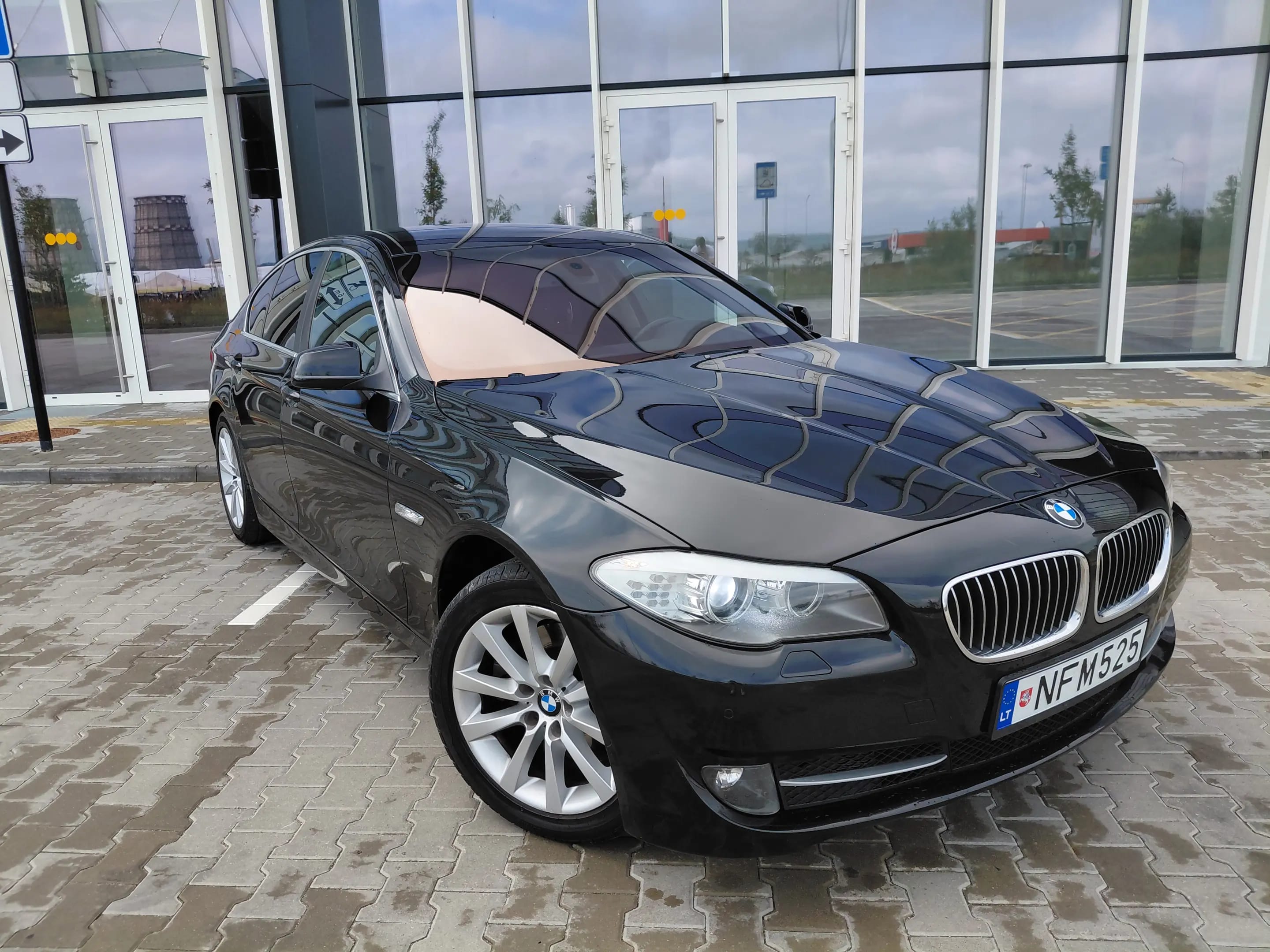 BMW 520