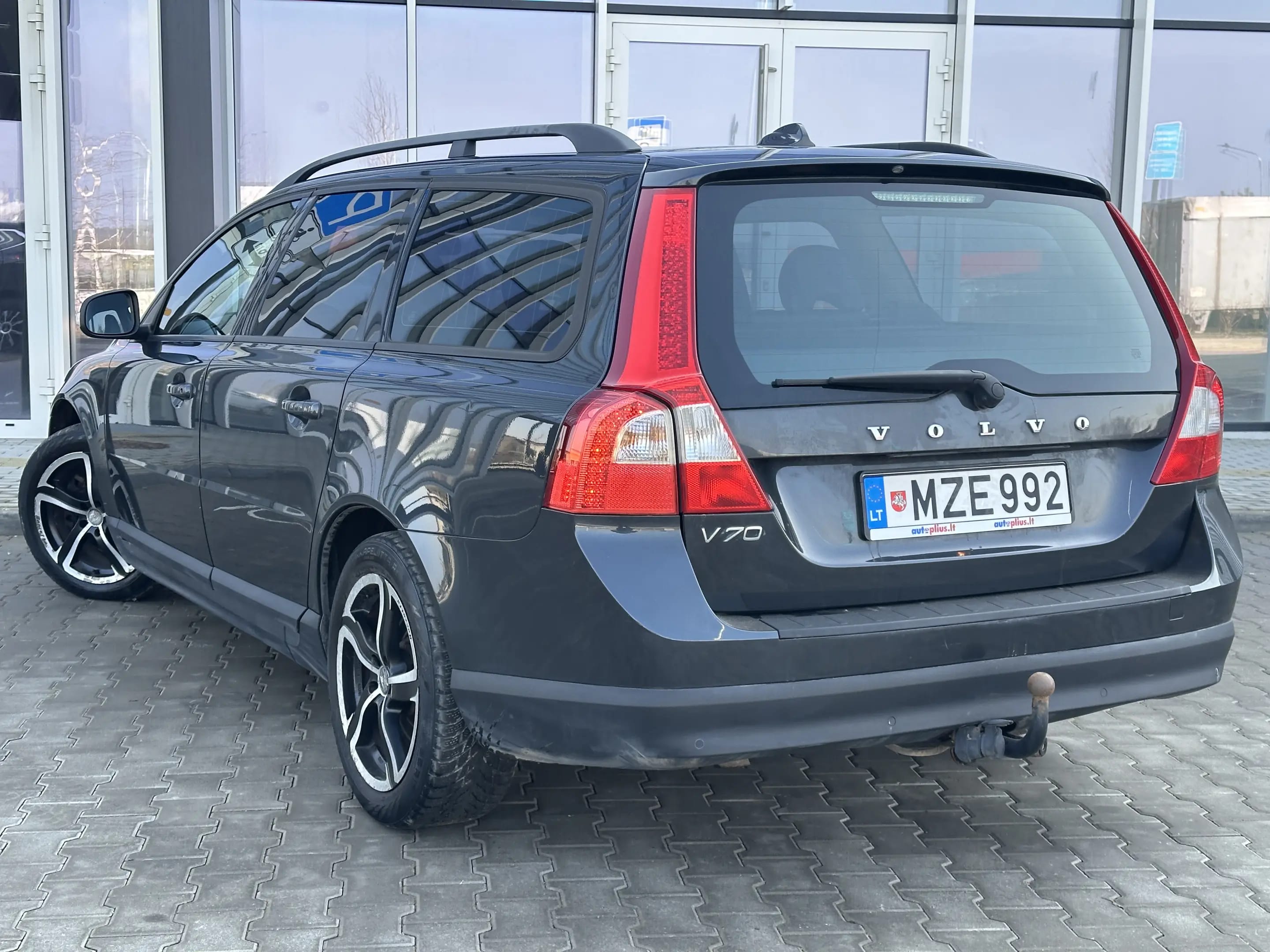 Volvo V70