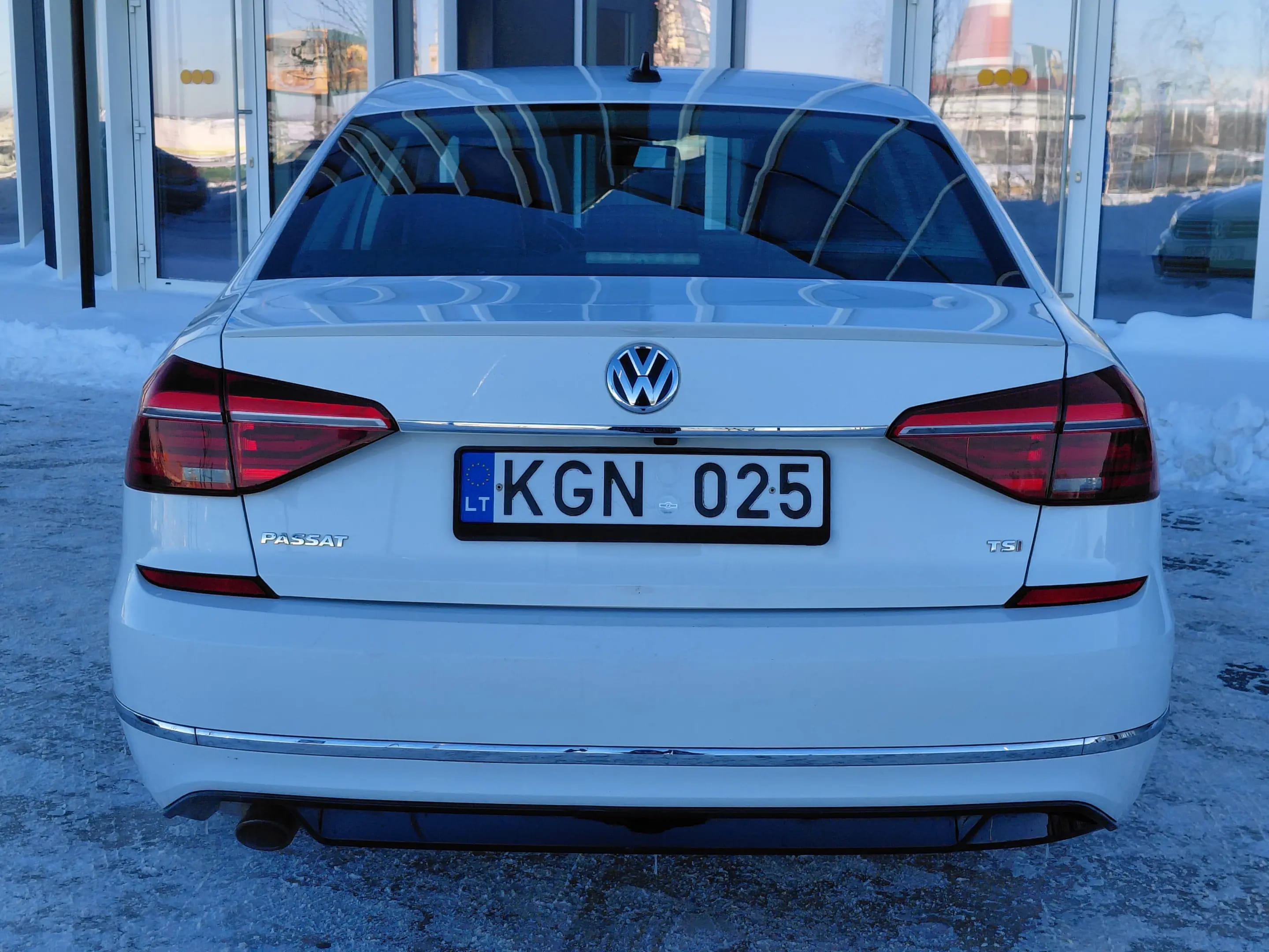 Volkswagen Passat