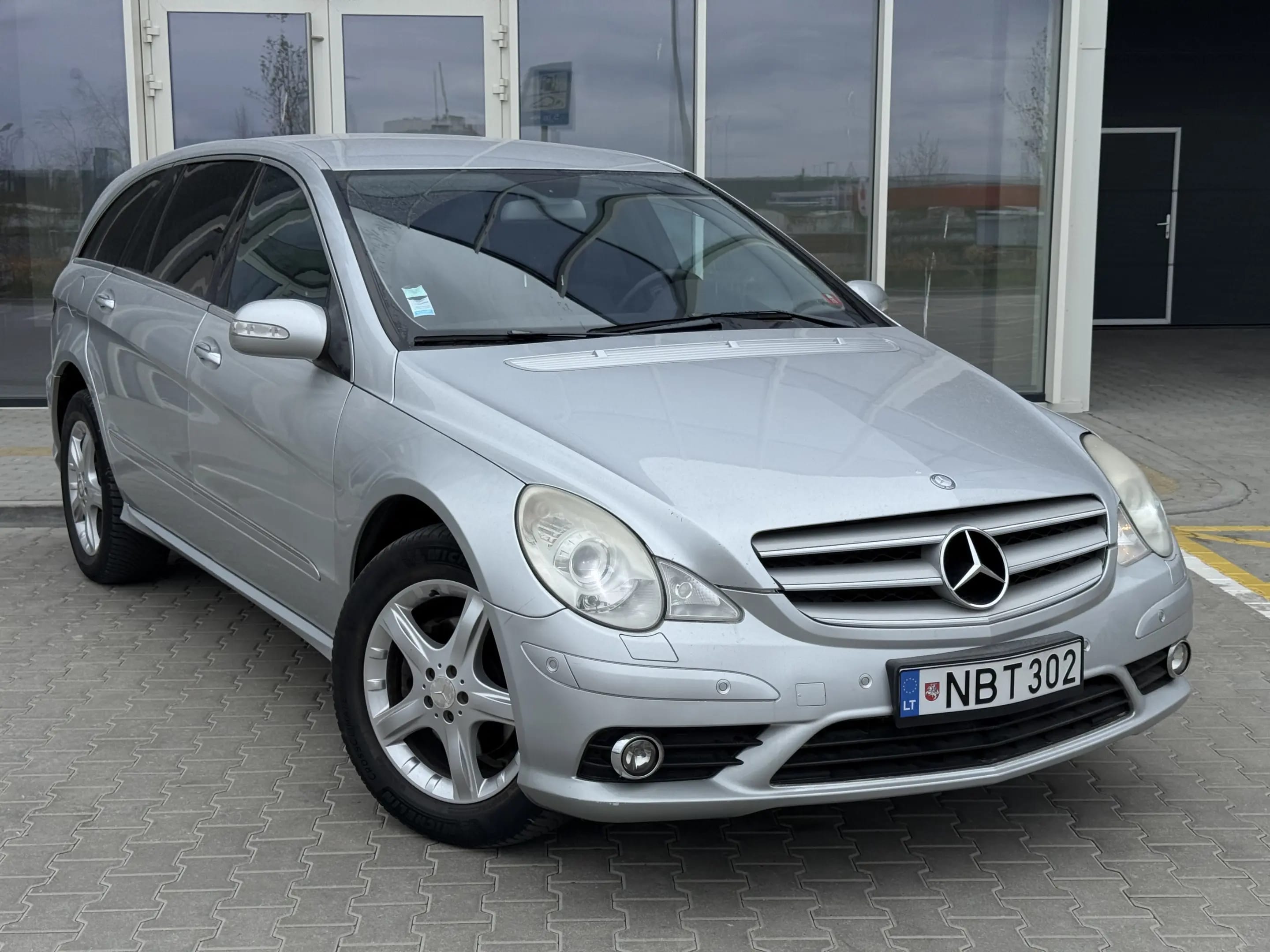 Mercedes-Benz R 350