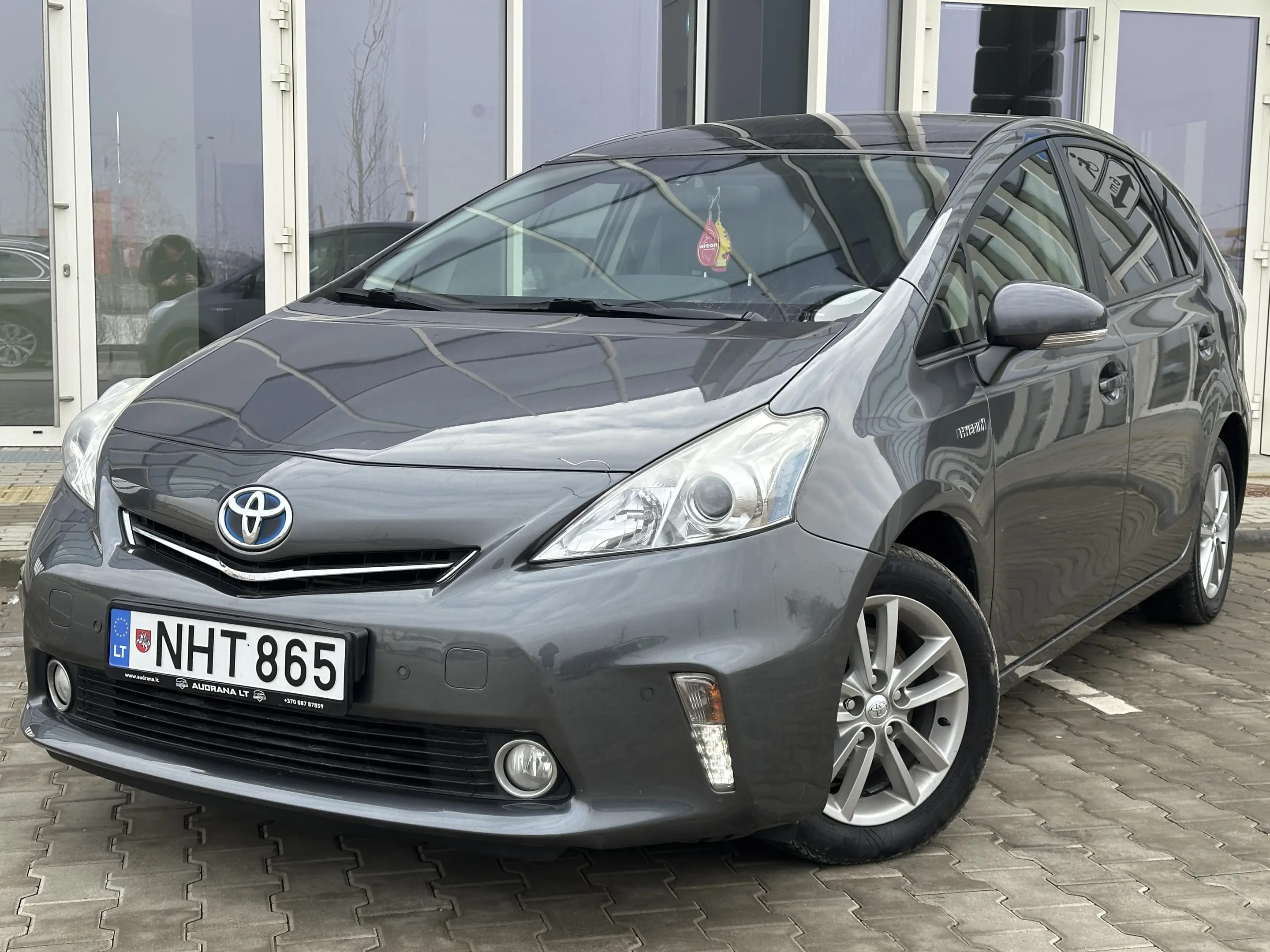 Toyota Prius+