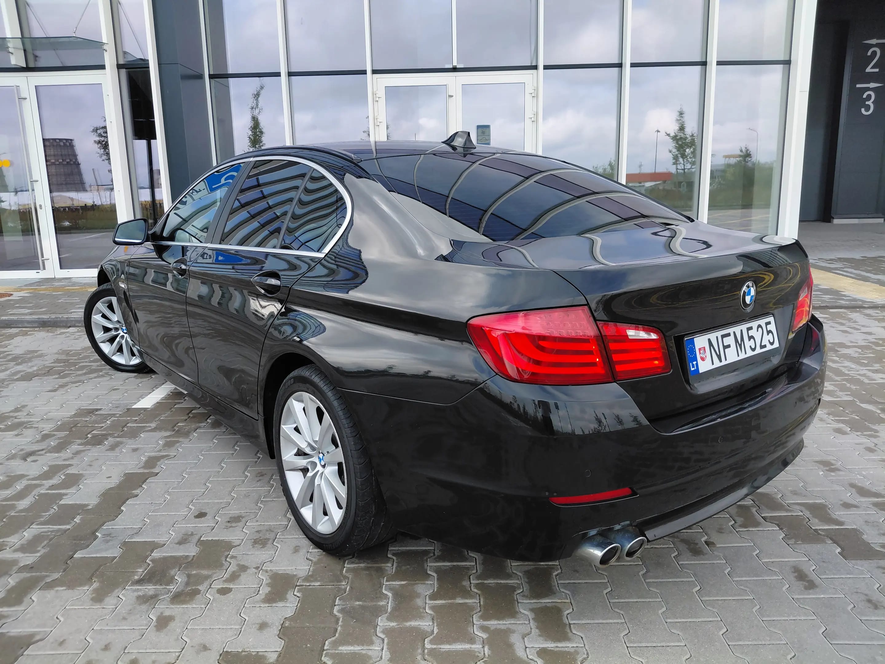 BMW 520