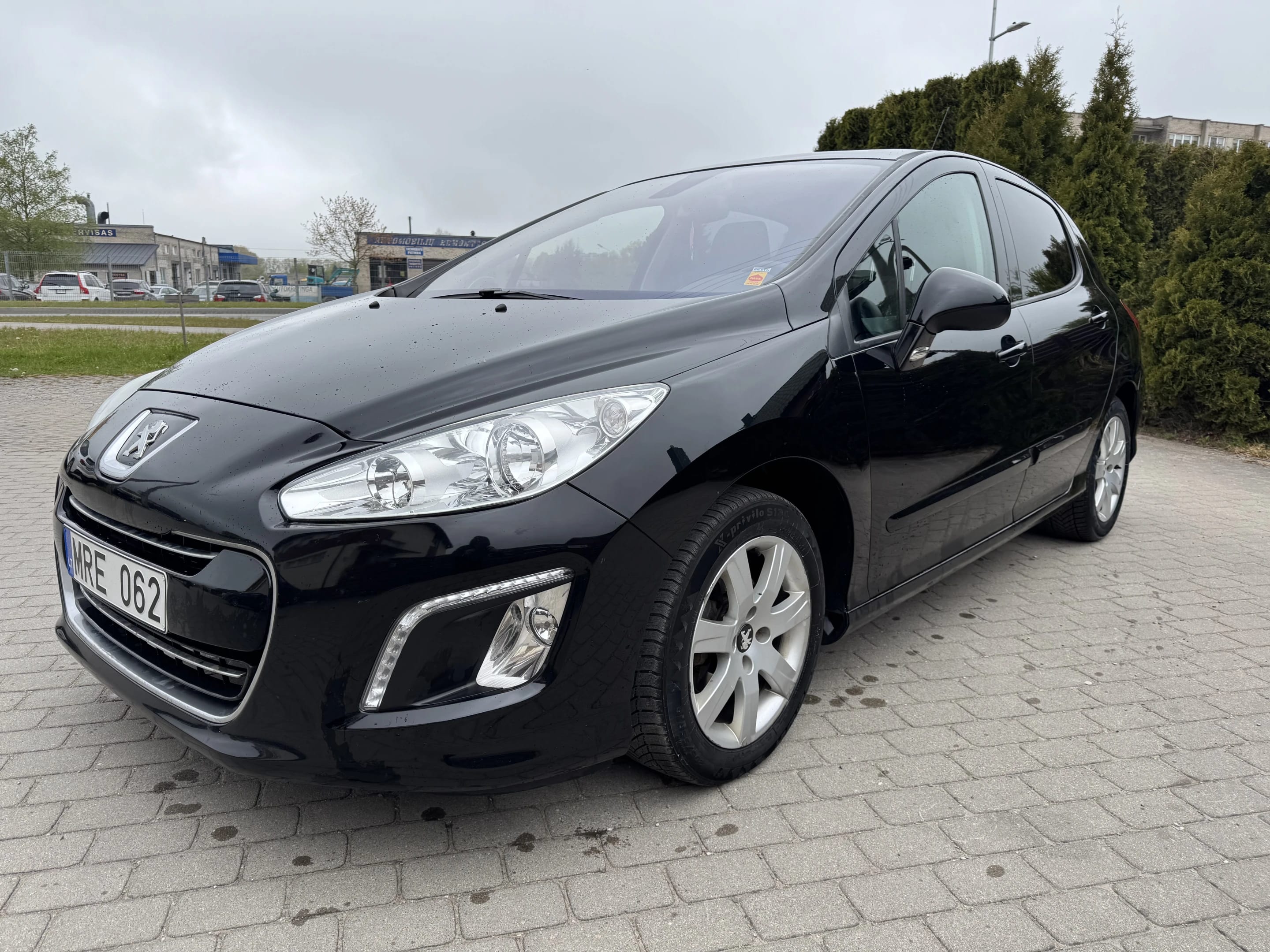 Peugeot 308