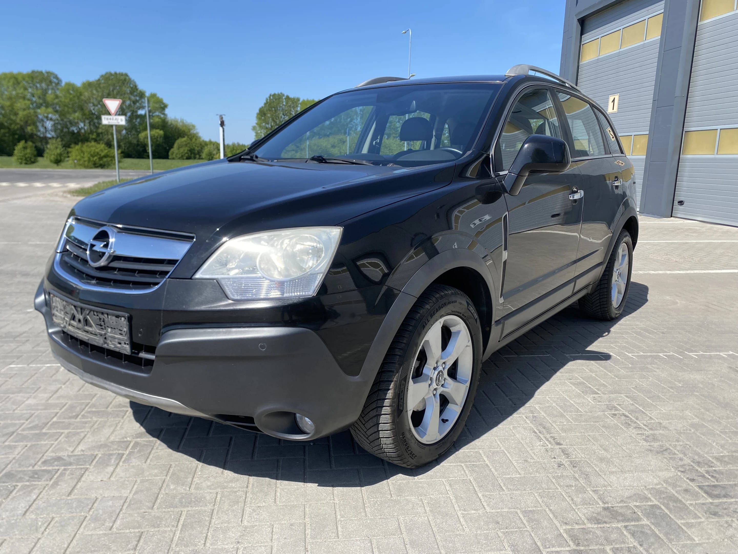 Opel Antara