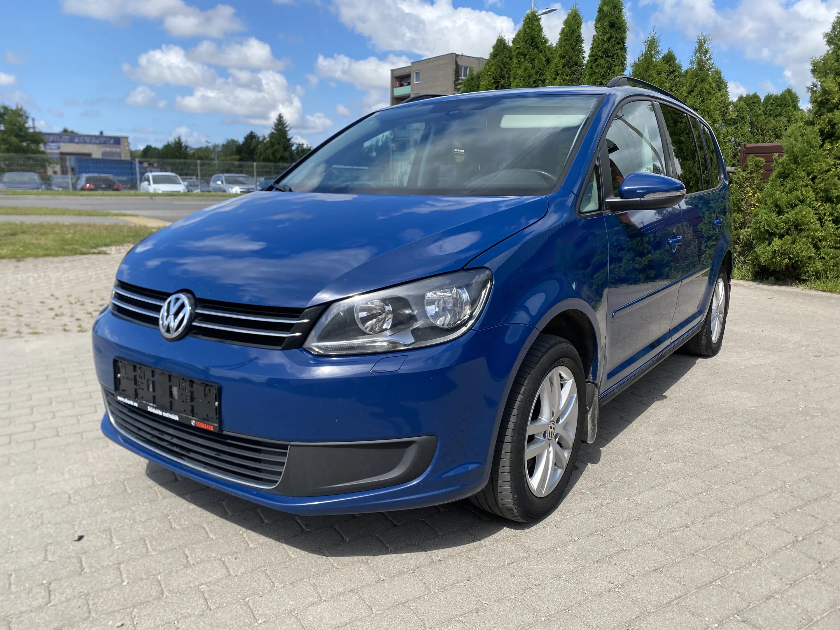 Volkswagen Touran