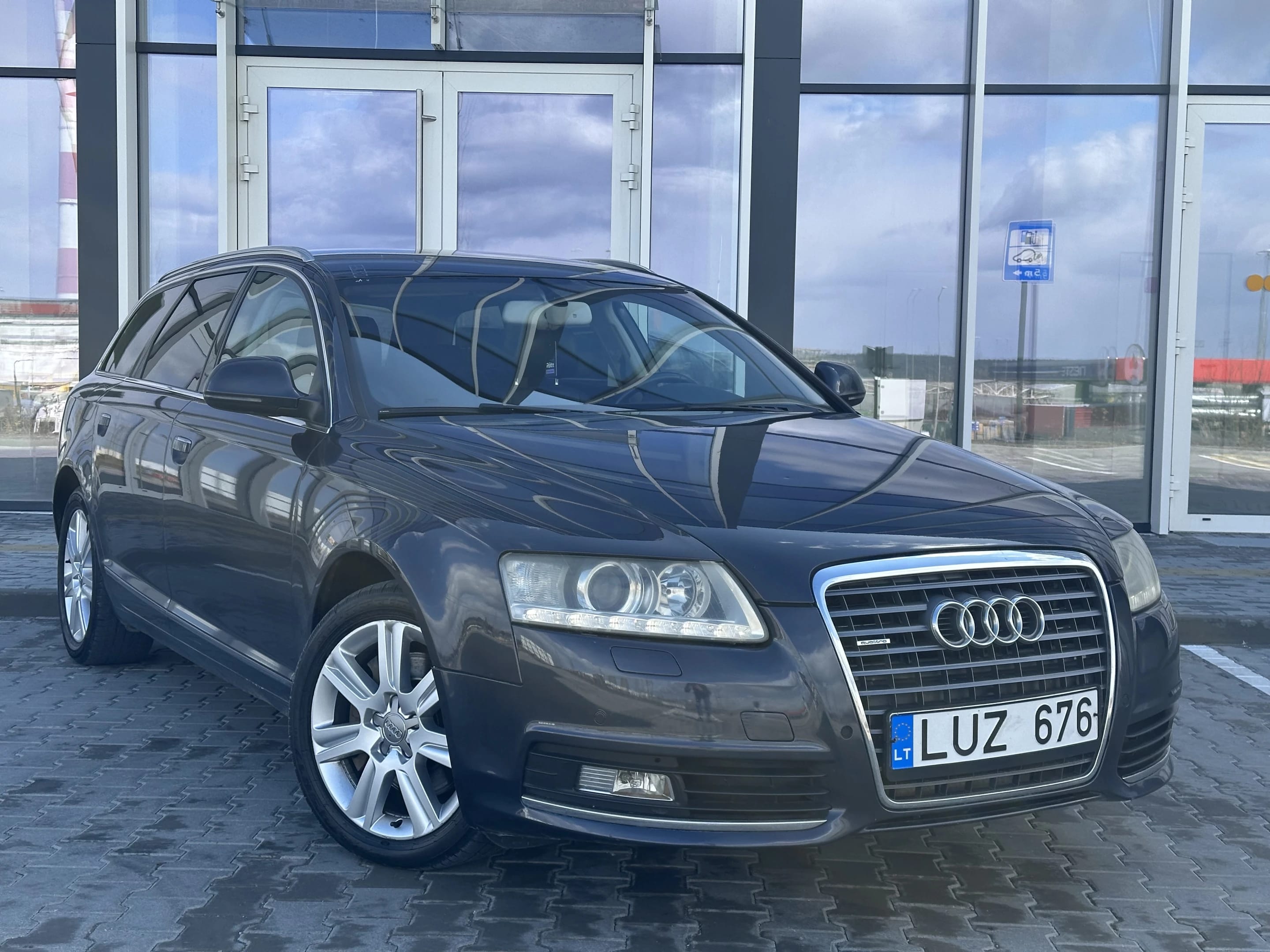 Audi A6