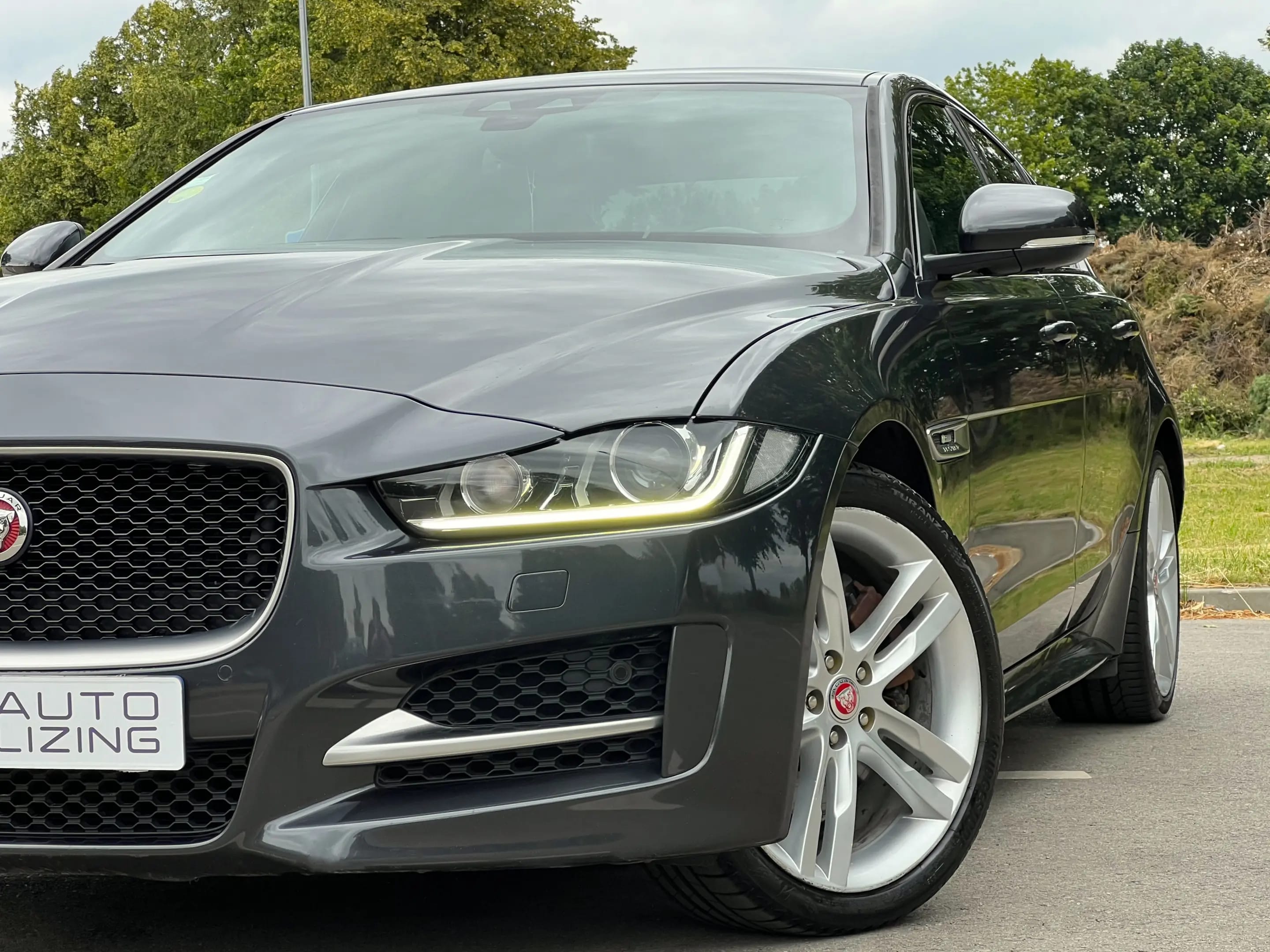Jaguar XE