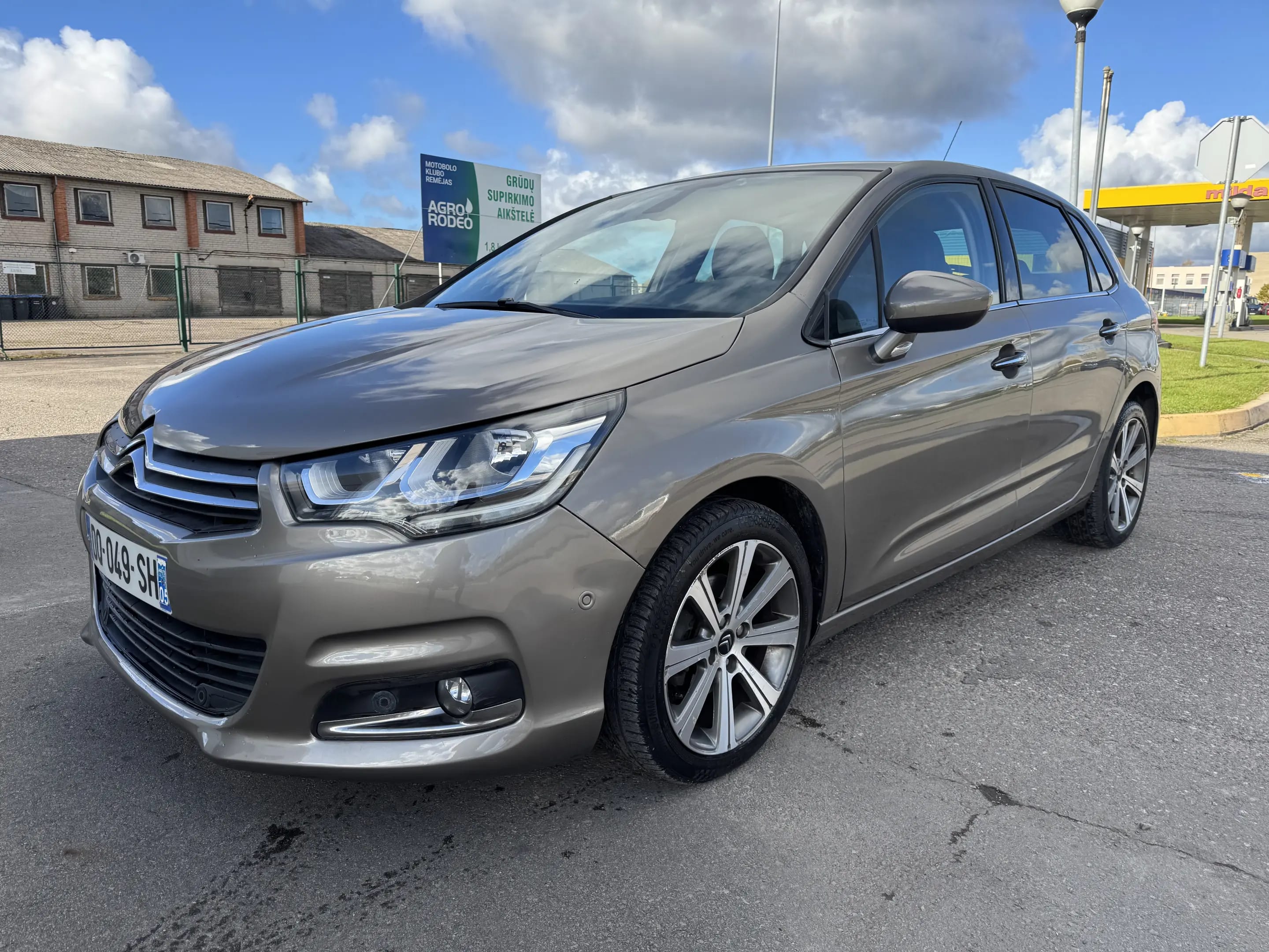 Citroën C4