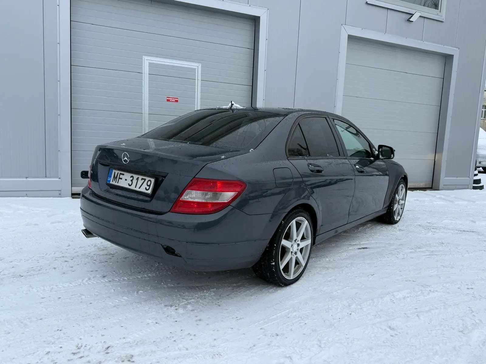 Mercedes-Benz C 220